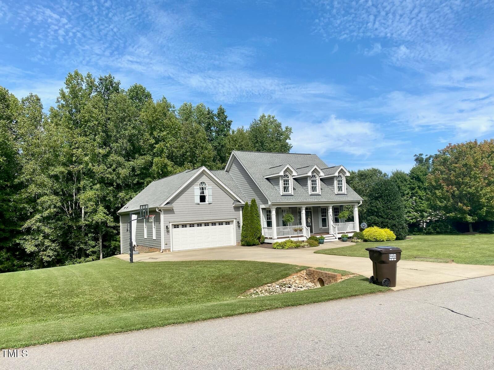 Holly Springs, North Carolina, 27540, United States, 3 Bedrooms Bedrooms, ,3 BathroomsBathrooms,Residential,For Sale,1708310