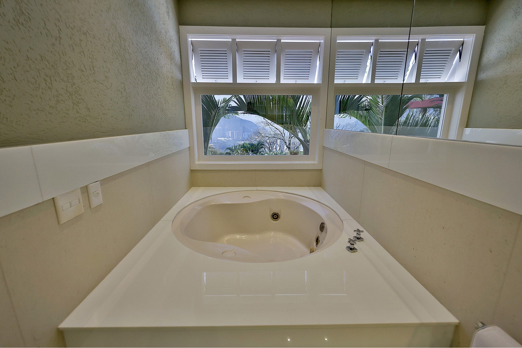  Panoramic views and seamless nature in exclusive gated community in Iposeira - 物件實景