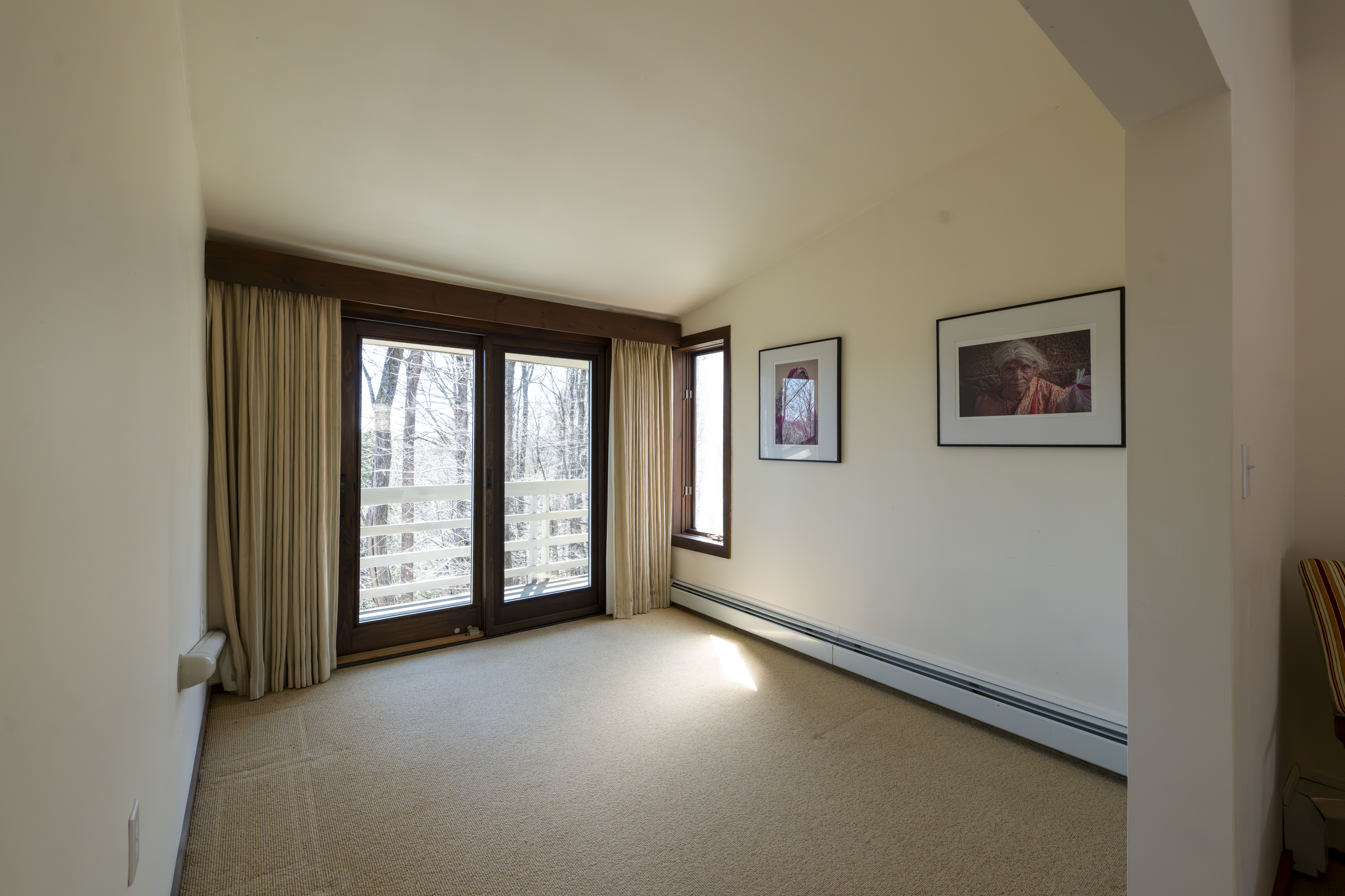  1877 Willard Road - 物件實景
