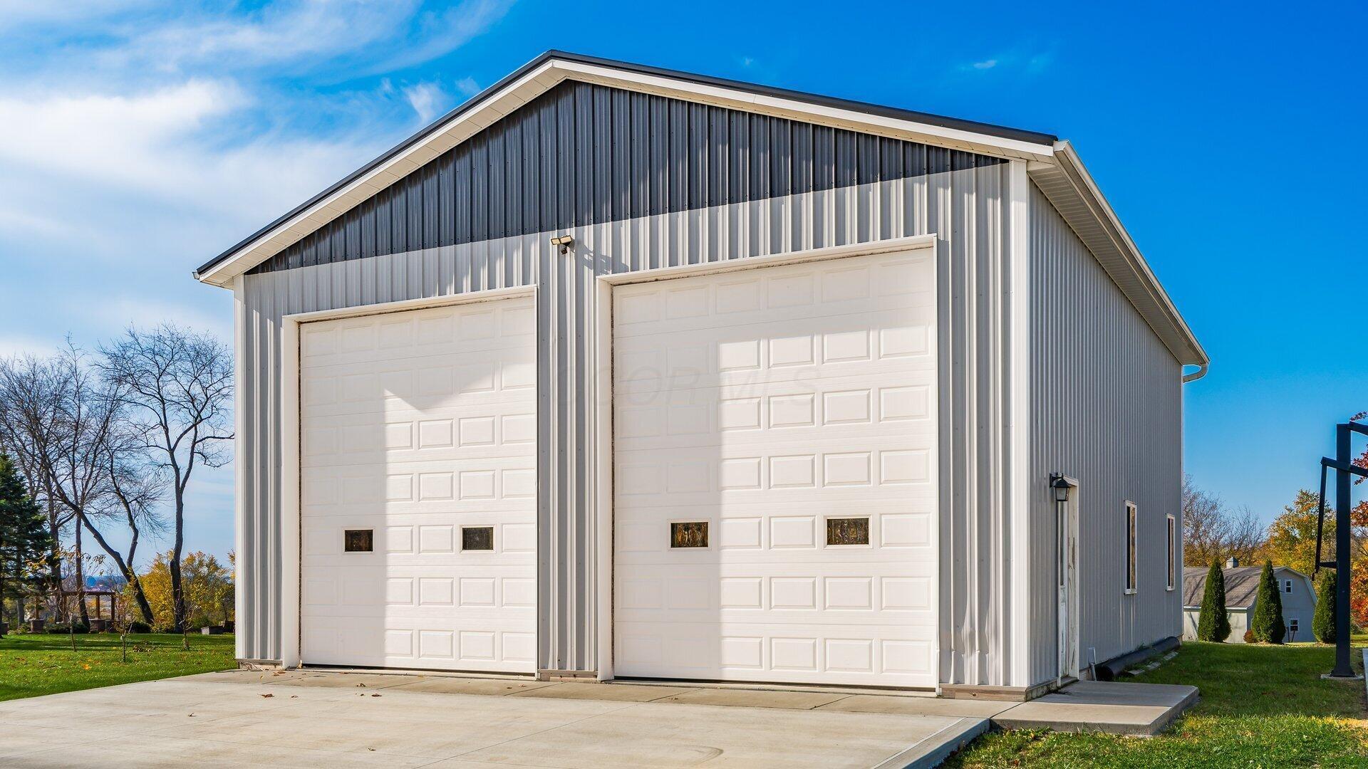 Hebron, Ohio, 43025, United States, 5 Bedrooms Bedrooms, ,5 BathroomsBathrooms,Residential,For Sale,1988631