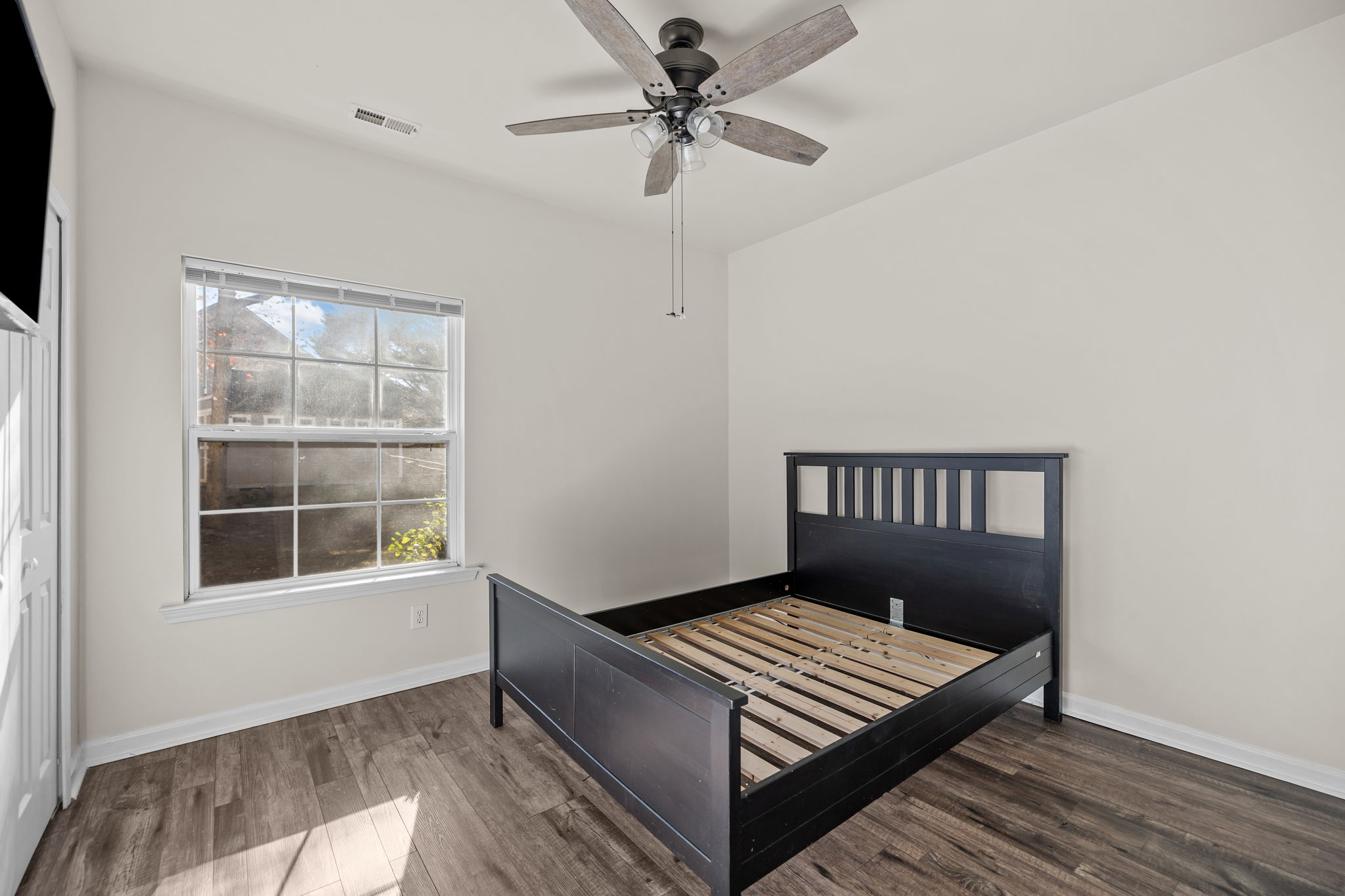 Matthews, North Carolina, 28105, United States, 6 Bedrooms Bedrooms, ,3 BathroomsBathrooms,Residential,For Sale,2005712