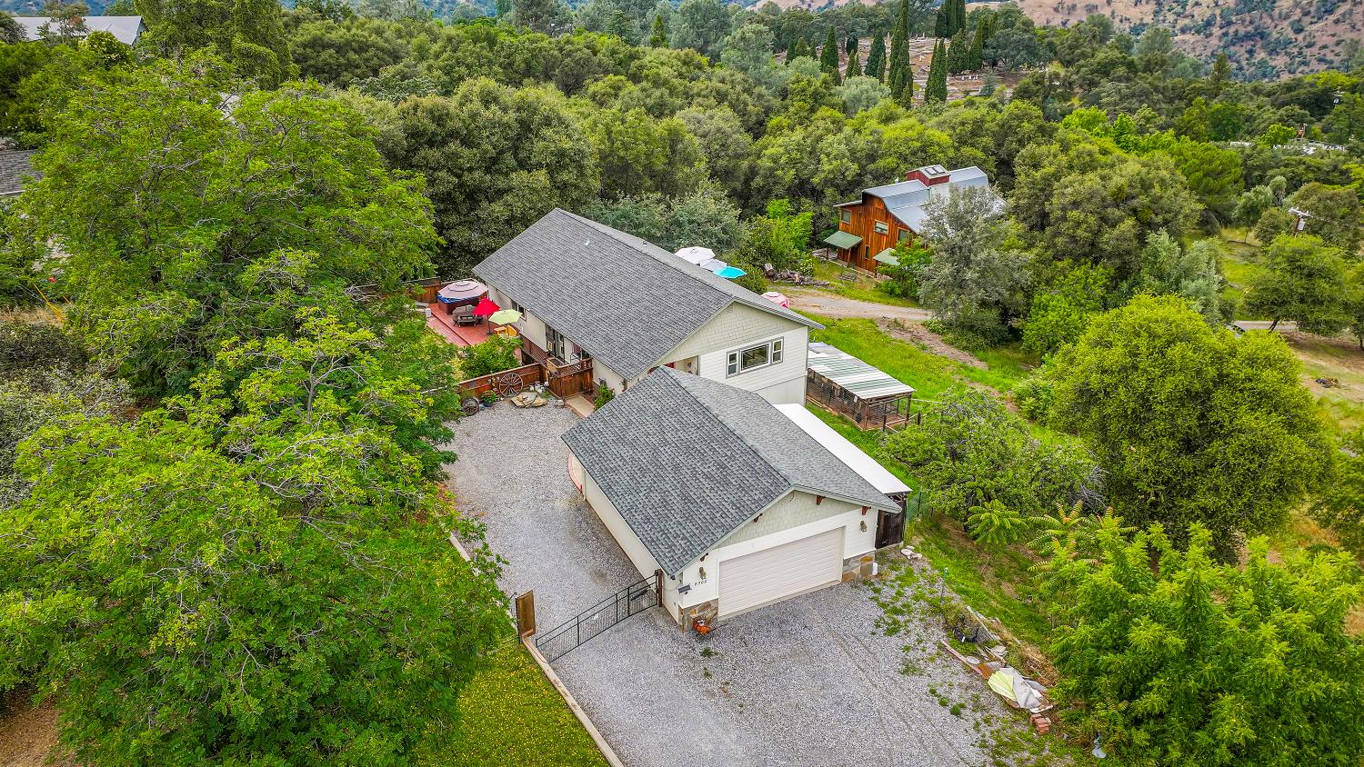Mokelumne Hill, California, 95245, United States, 3 Bedrooms Bedrooms, ,2 BathroomsBathrooms,Residential,For Sale,2048393