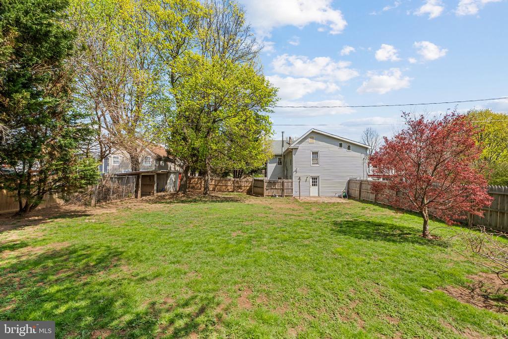 Woodbine, Maryland, 21797, United States, 4 Bedrooms Bedrooms, ,3 BathroomsBathrooms,Residential,For Sale,1921948