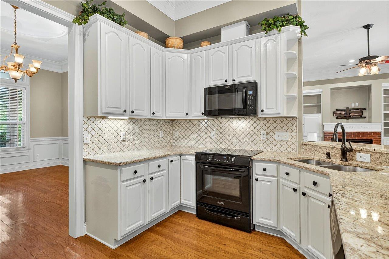Tallahassee, Florida, 32309, United States, 4 Bedrooms Bedrooms, ,3 BathroomsBathrooms,Residential,For Sale,1805421