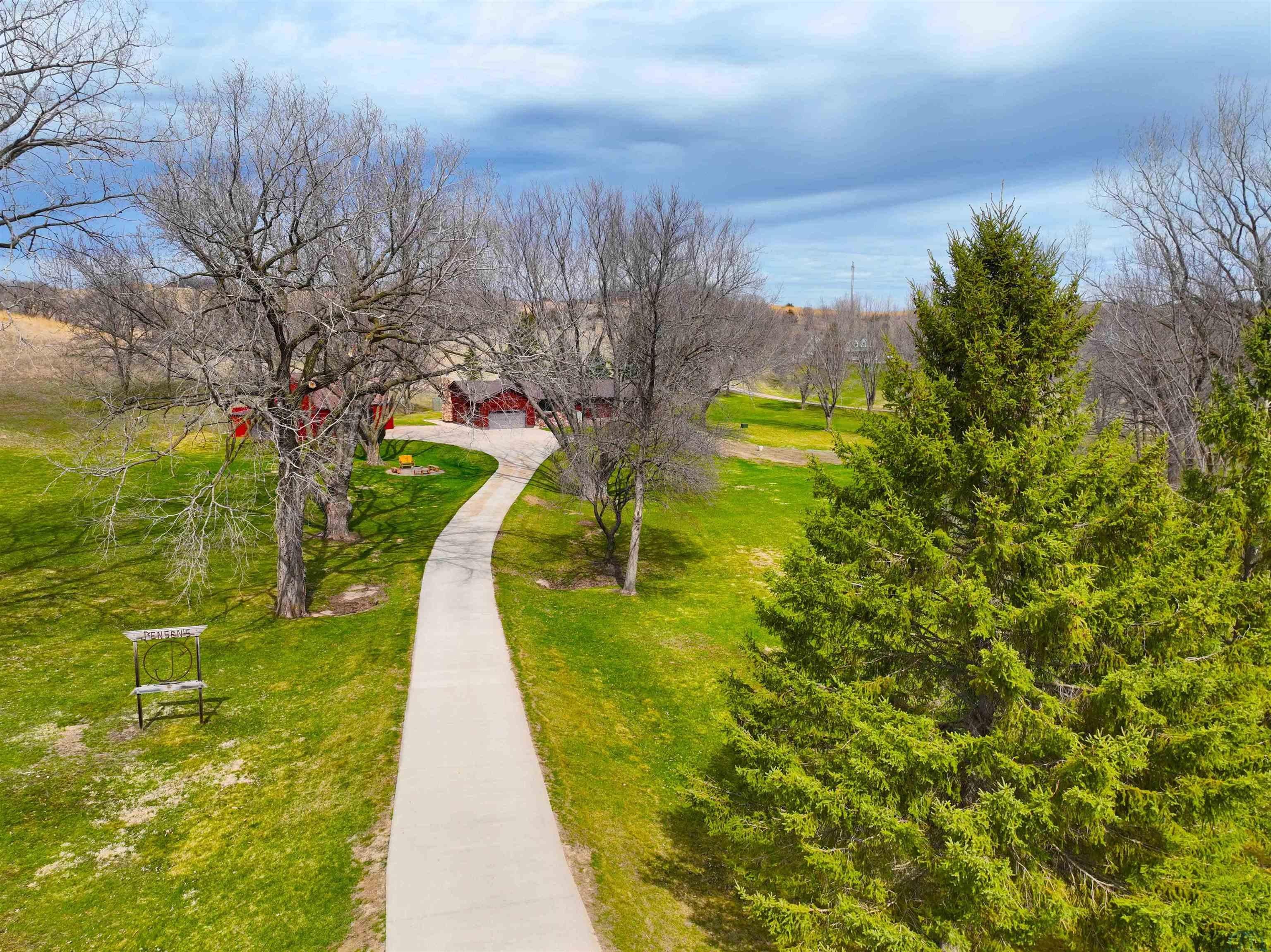 Sioux City, Iowa, 51108, United States, 3 Bedrooms Bedrooms, ,4 BathroomsBathrooms,Residential,For Sale,2035847