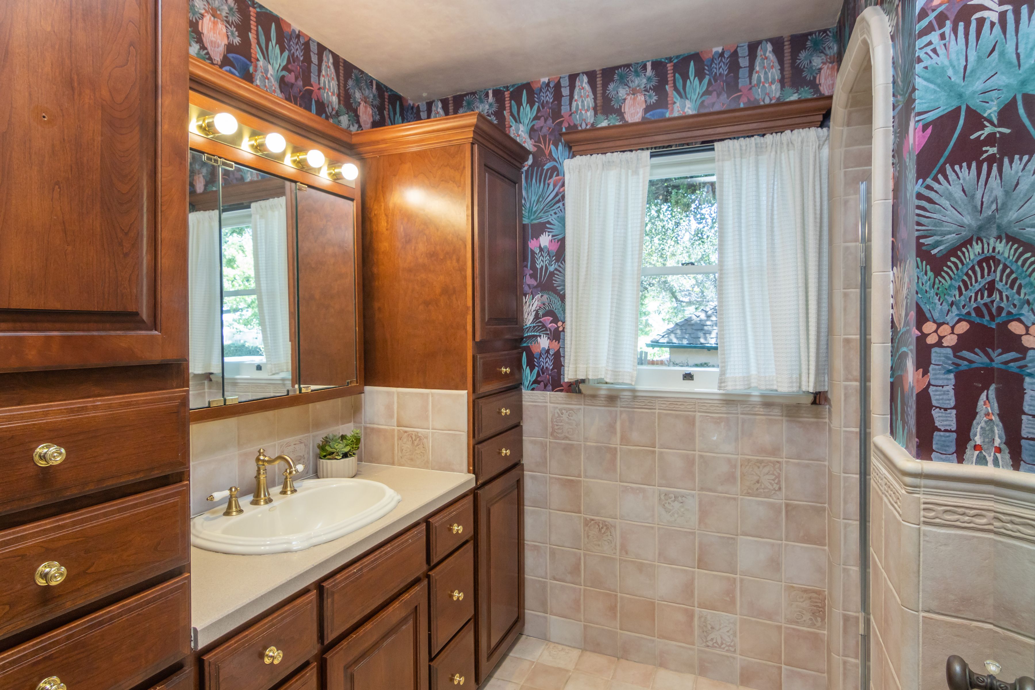  Charming 1929 English Revival on a Premier Pasadena Corner Lot - 物件實景