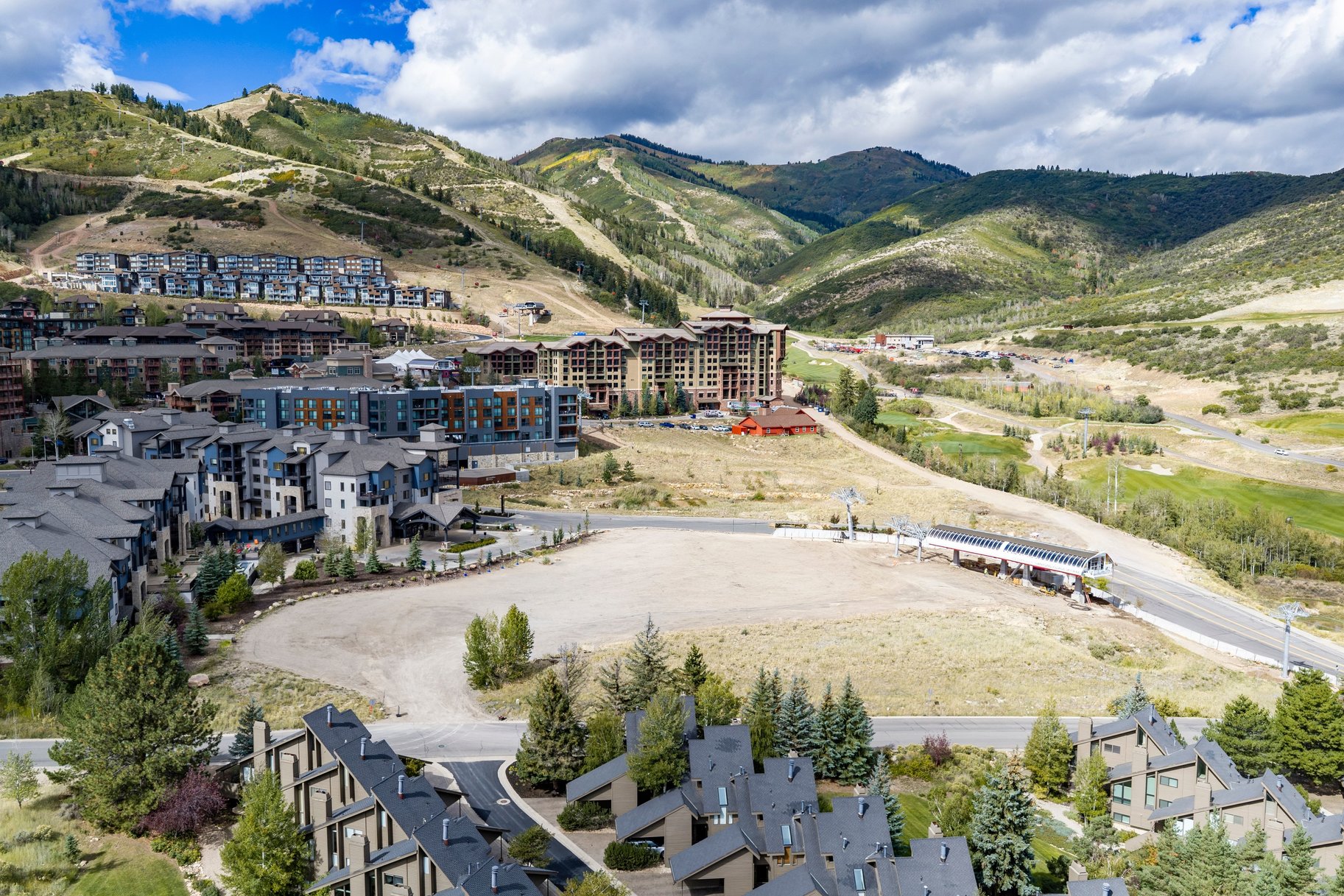  Adorable 4 bedroom Townhome-Steps from the new Canyons Village Skyway Lift - 物件實景