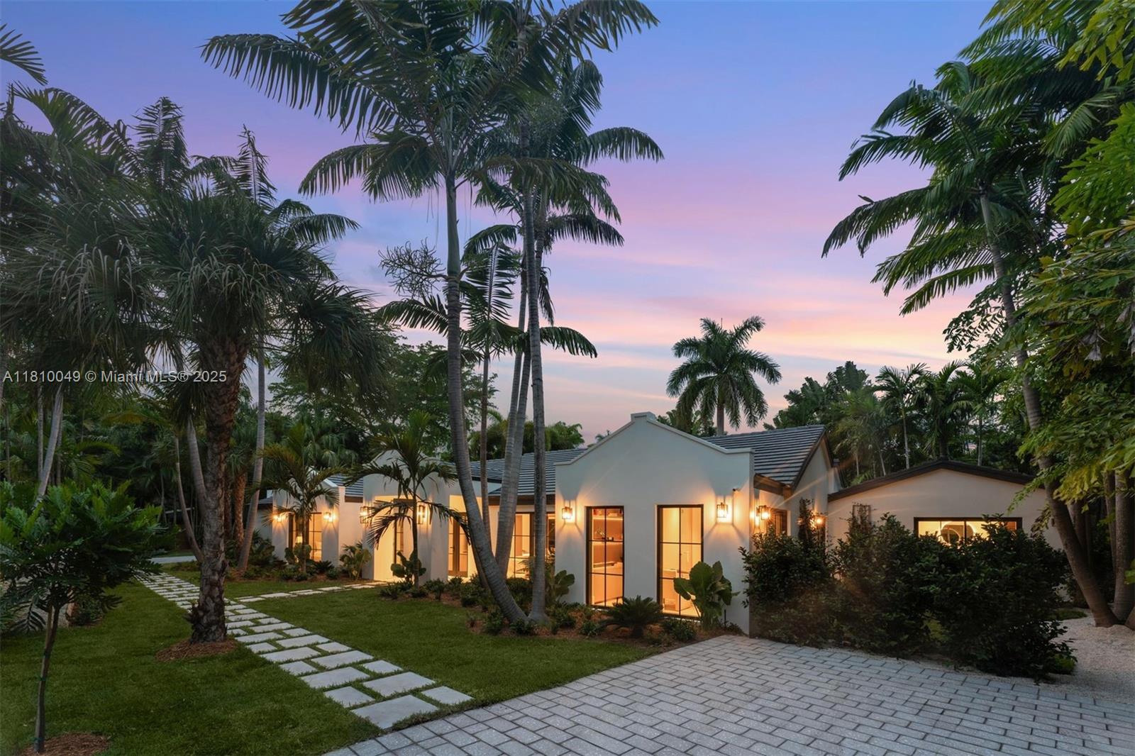 Miami, Florida, 33133, United States, 6 Bedrooms Bedrooms, ,8 BathroomsBathrooms,Residential,For Sale,1829232