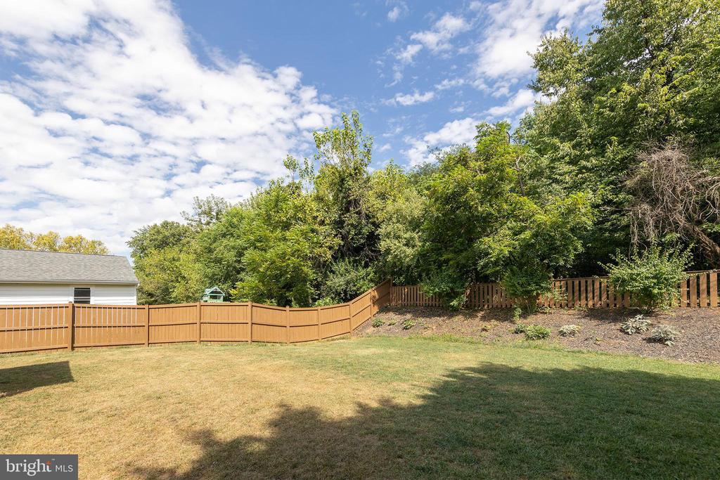 Winchester, Virginia, 22601, United States, 3 Bedrooms Bedrooms, ,2 BathroomsBathrooms,Residential,For Sale,1918203