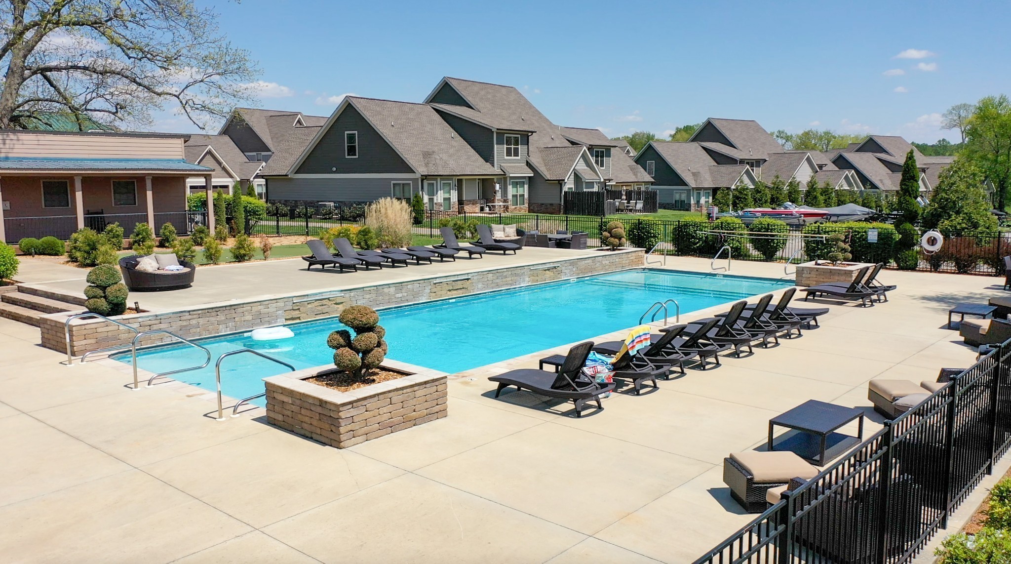 Winchester, Tennessee, 37398, United States, 4 Bedrooms Bedrooms, ,3 BathroomsBathrooms,Residential,For Sale,1980972