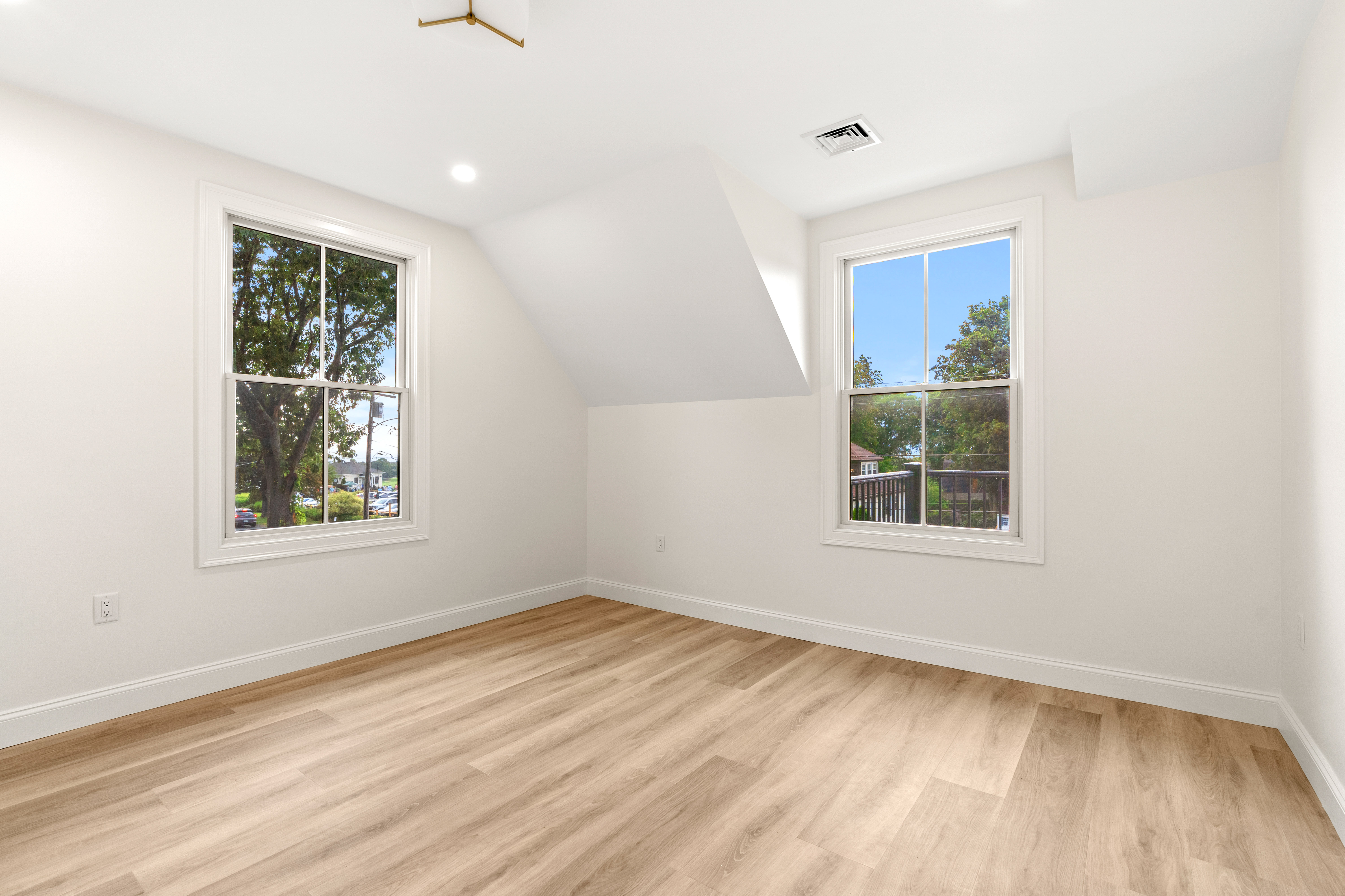  45 Beach Road, Gloucester, MA, 01930 - 物件實景