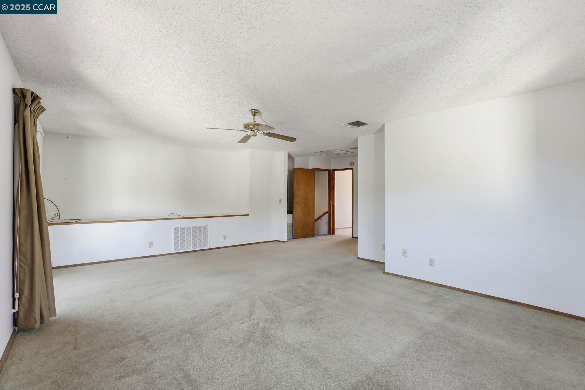 El Dorado Hills, California, 95762, United States, 4 Bedrooms Bedrooms, ,3 BathroomsBathrooms,Residential,For Sale,1988209