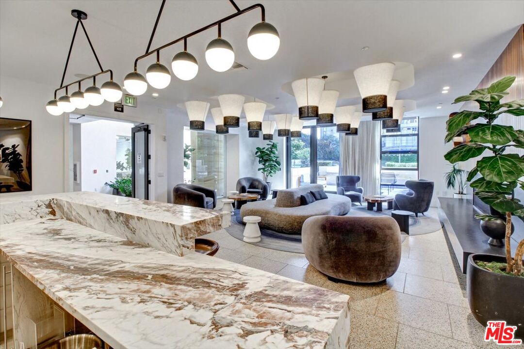Los Angeles, California, 90024, United States, 2 Bedrooms Bedrooms, ,2 BathroomsBathrooms,Residential,For Sale,1940220