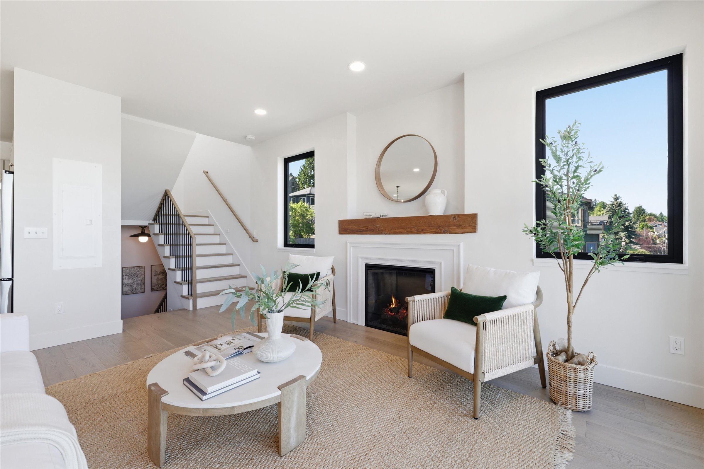  909 32nd Ave S Unit #A, Seattle, WA 98144 - 物件實景