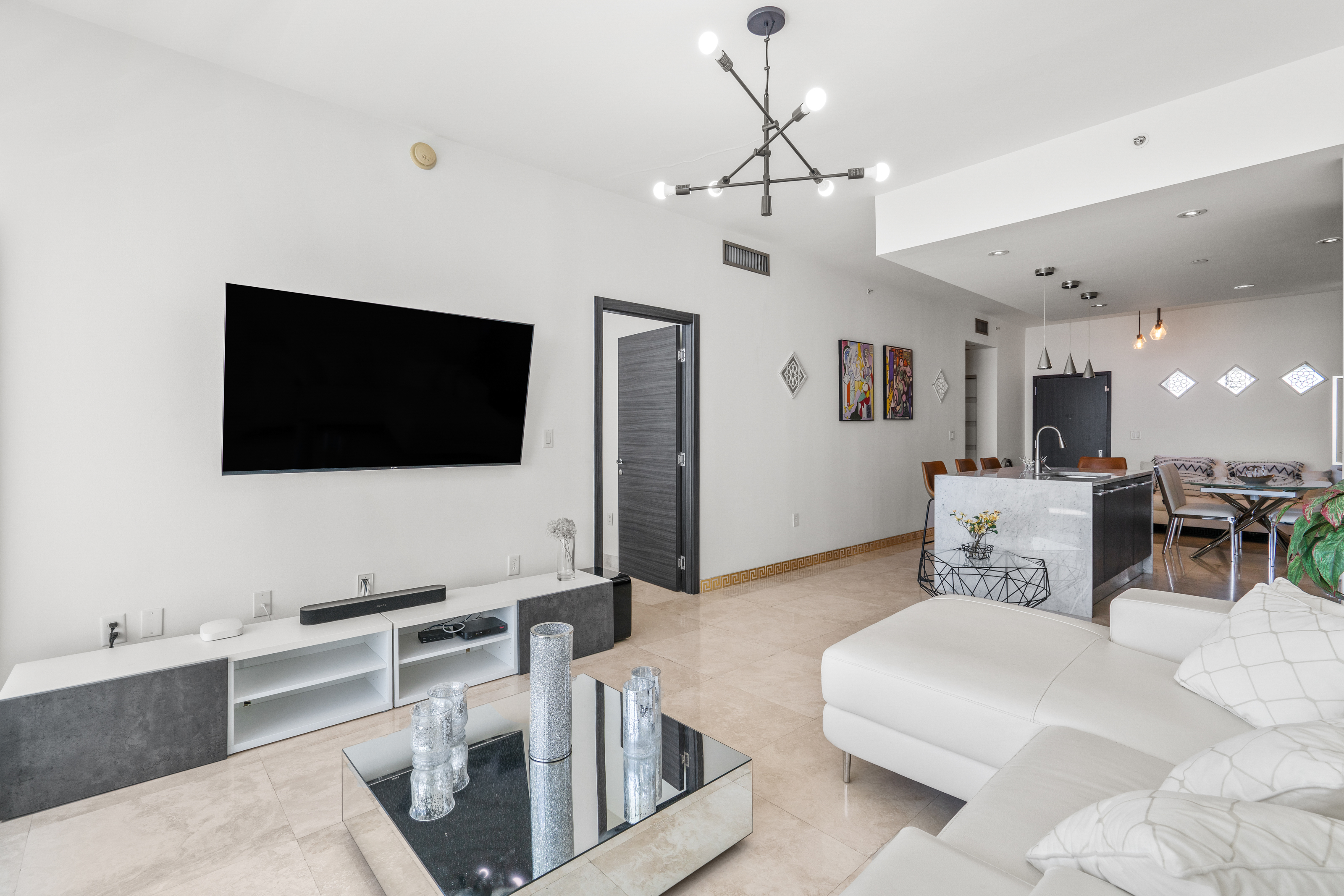  900 Biscayne Blvd, Miami, FL, 33132 - 物件實景