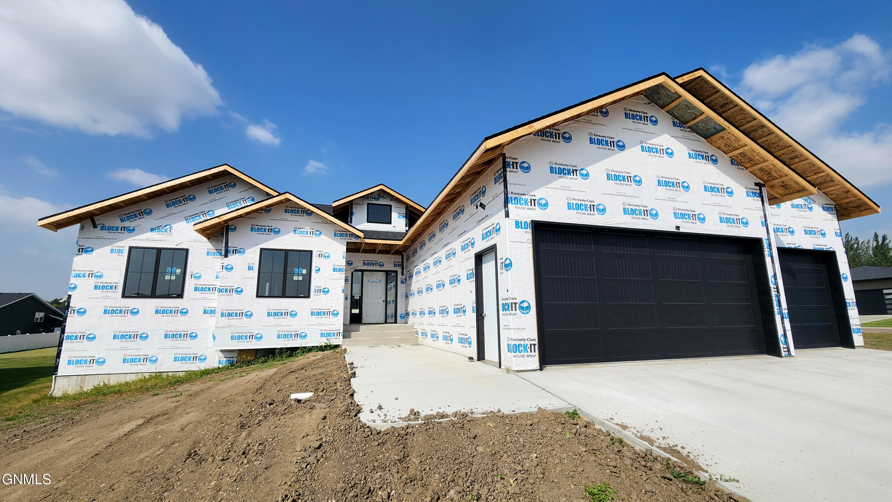 Bismarck, North Dakota, 58503, United States, 3 Bedrooms Bedrooms, ,2 BathroomsBathrooms,Residential,For Sale,1982246