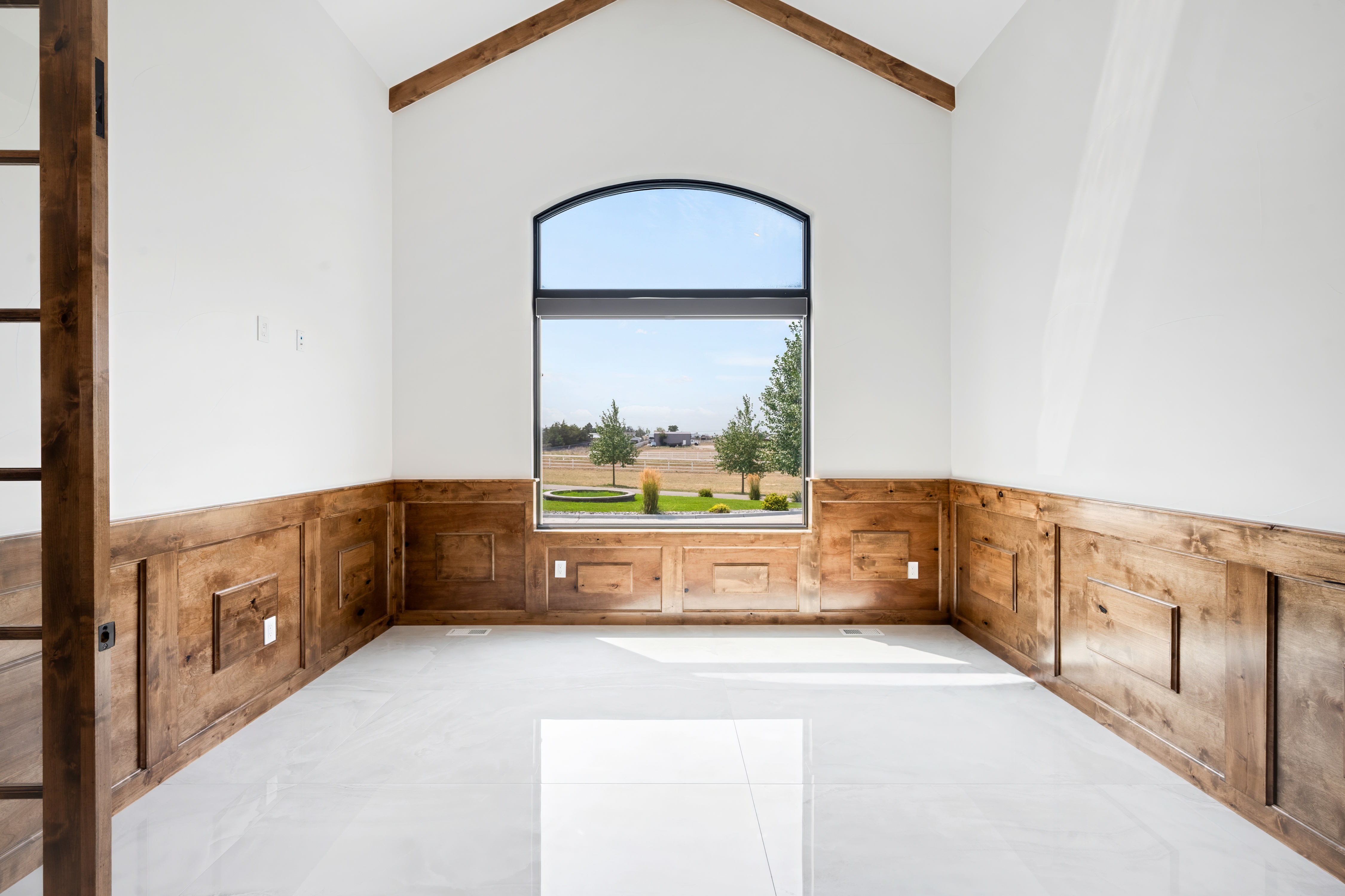  Breathtaking custom estate on 35 agriculturally zoned acres - 物件實景