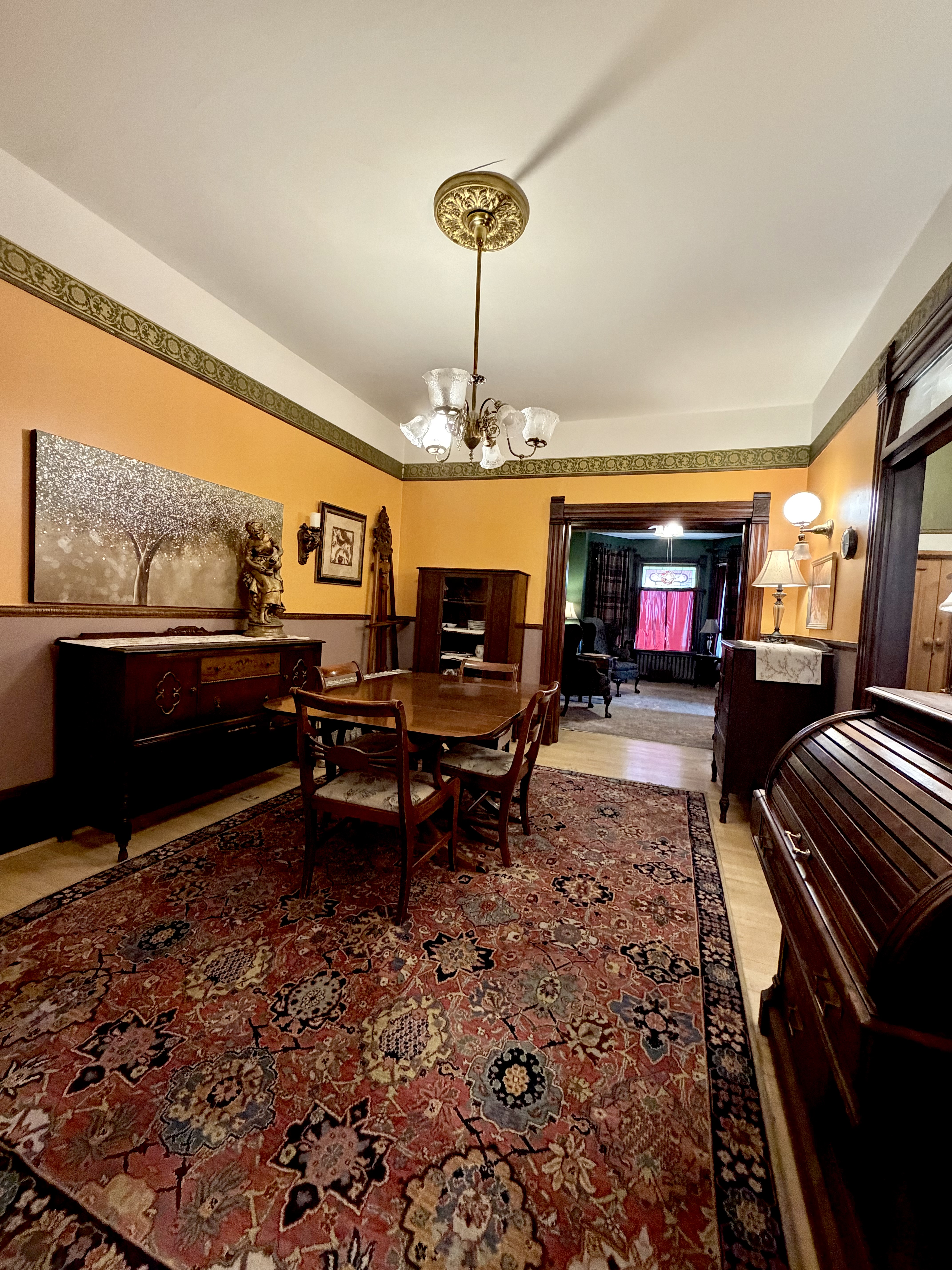 Butte, Montana, 59701, United States, 4 Bedrooms Bedrooms, ,4 BathroomsBathrooms,Residential,For Sale,1995407