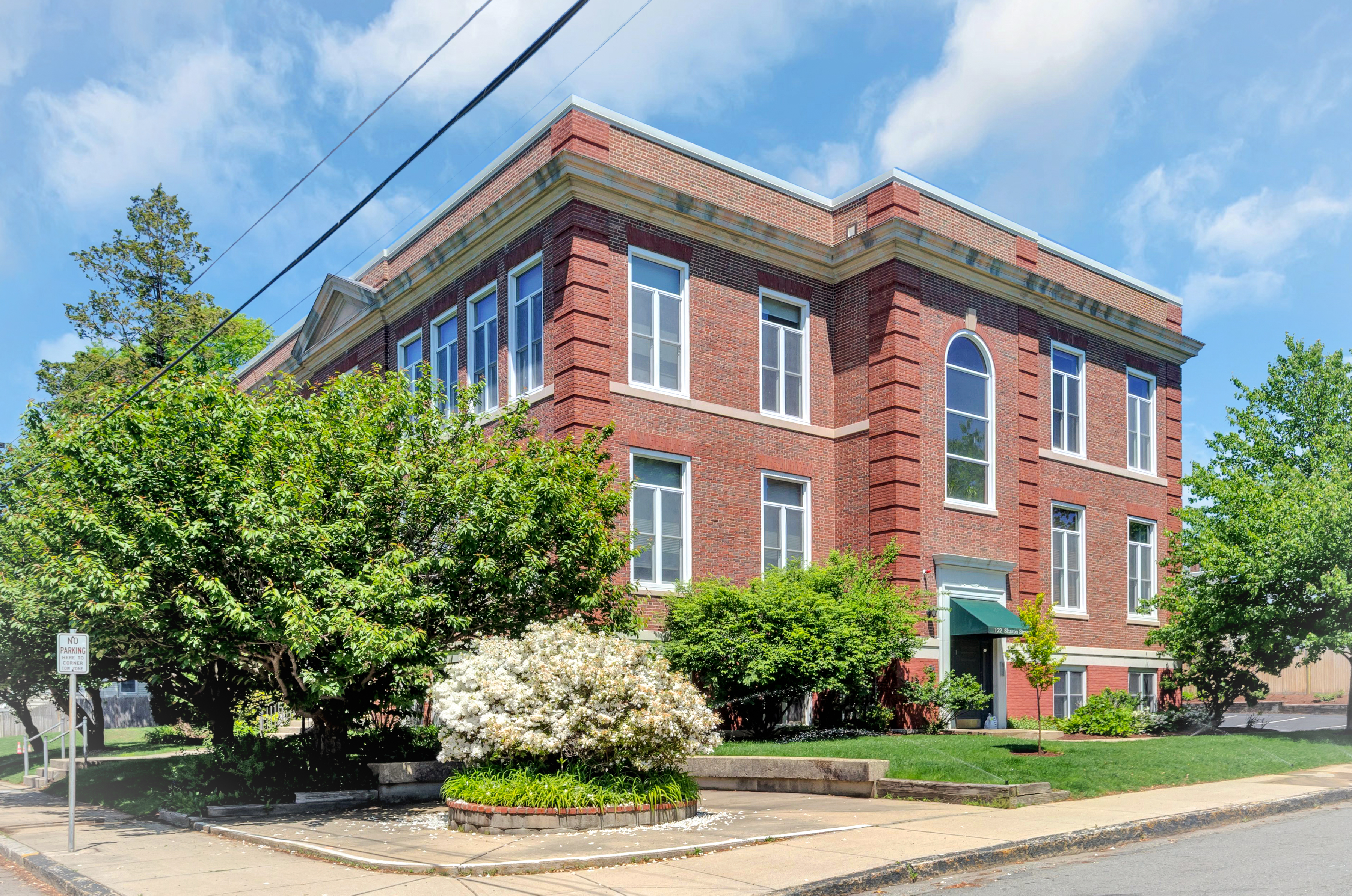  122 Sharon Street, Unit 203, Medford, MA, 02155 - 物件實景
