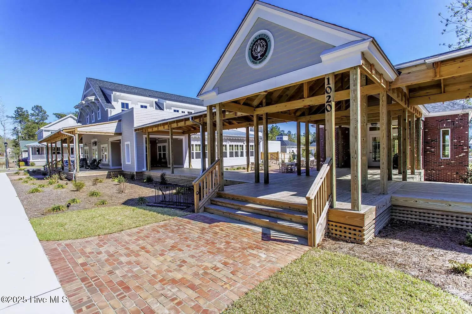 Castle Hayne, North Carolina, 28429, United States, 4 Bedrooms Bedrooms, ,3 BathroomsBathrooms,Residential,For Sale,1898806