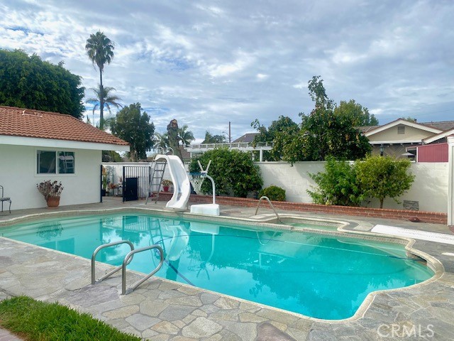 Garden Grove, California, 92841, United States, 4 Bedrooms Bedrooms, ,3 BathroomsBathrooms,Residential,For Sale,1980763