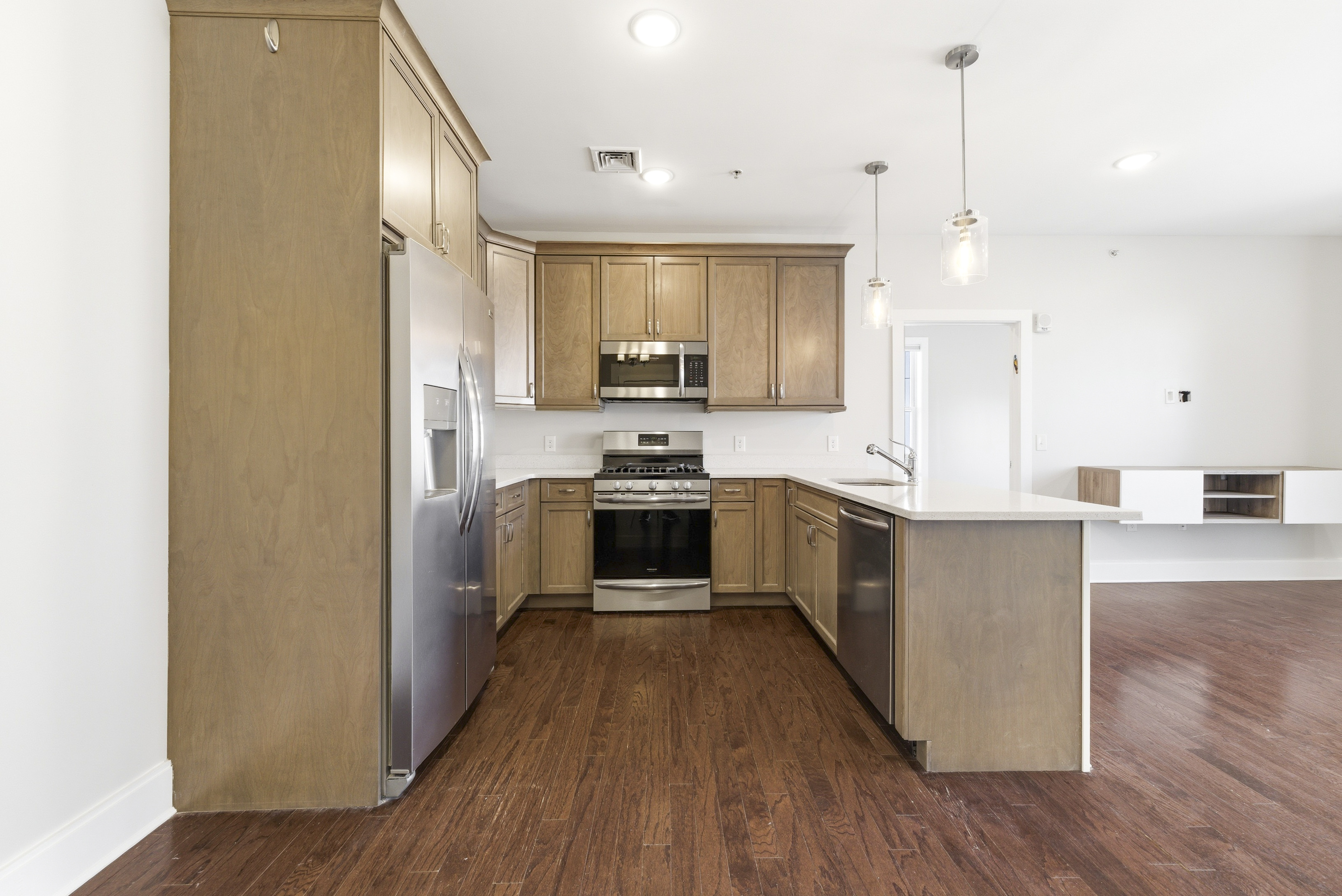  631 Marina Pointe Drive, East Rockaway, NY, 11518 - 物件實景