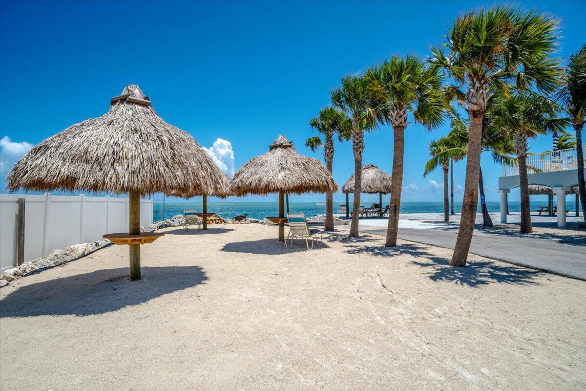 MARATHON, Florida, 33050, United States, 1 Bedroom Bedrooms, ,2 BathroomsBathrooms,Residential,For Sale,1906837