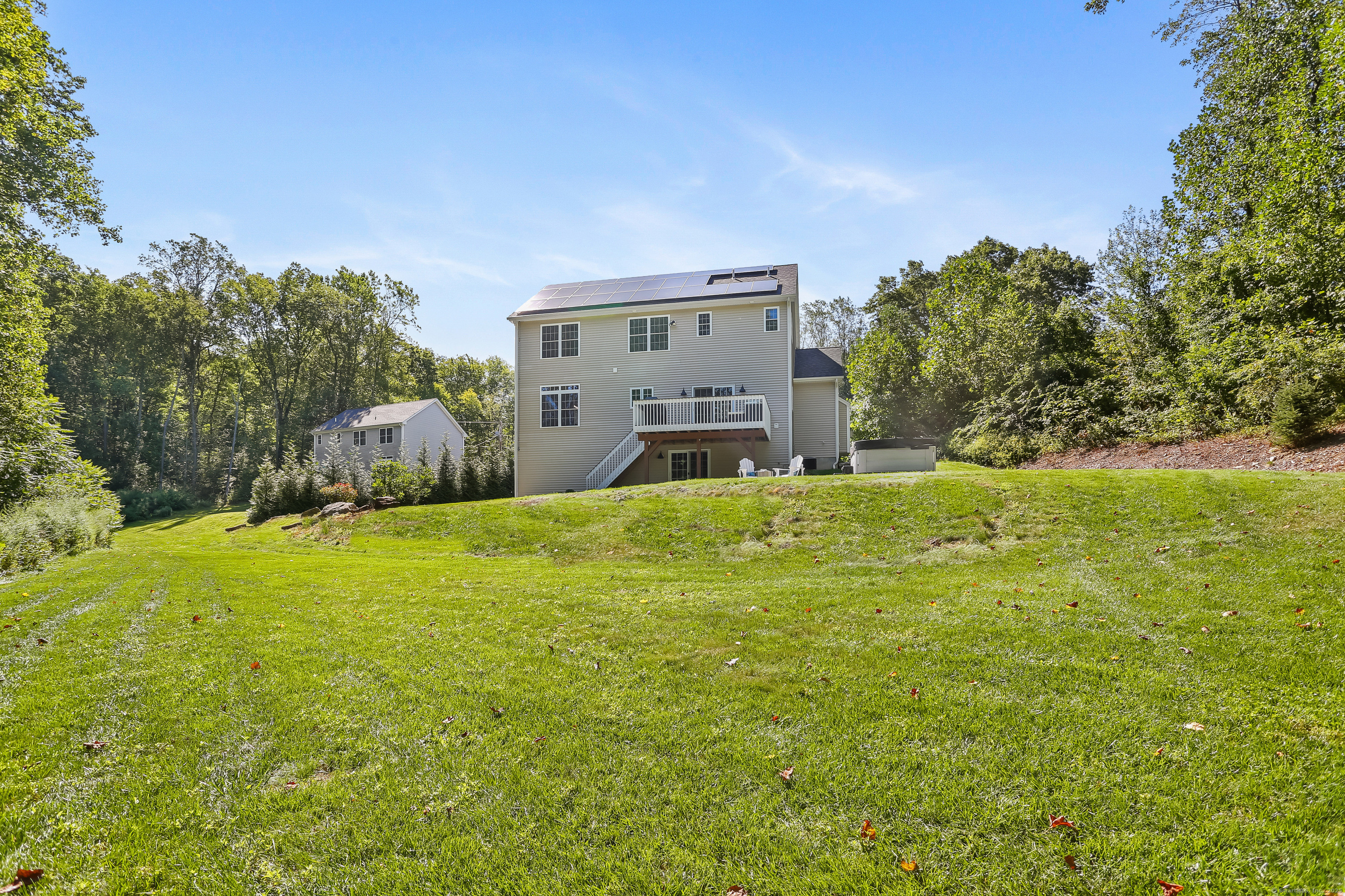 Shelton, Connecticut, 06484, United States, 4 Bedrooms Bedrooms, ,3 BathroomsBathrooms,Residential,For Sale,1939278