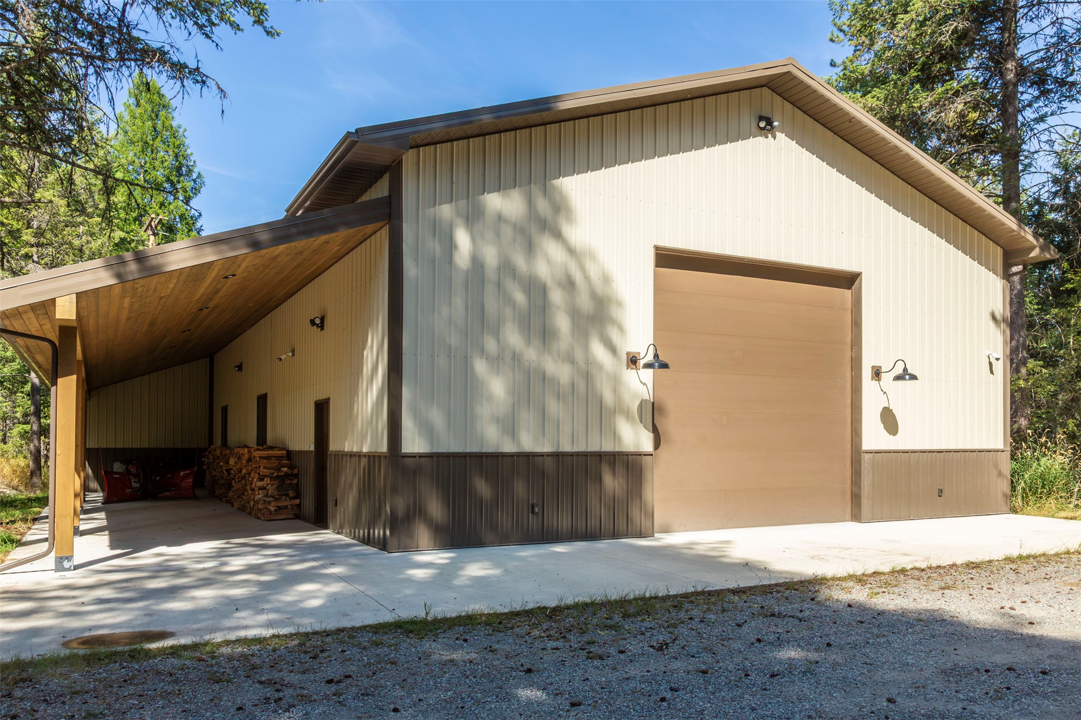  162 Blanchard Lake Drive - 物件實景