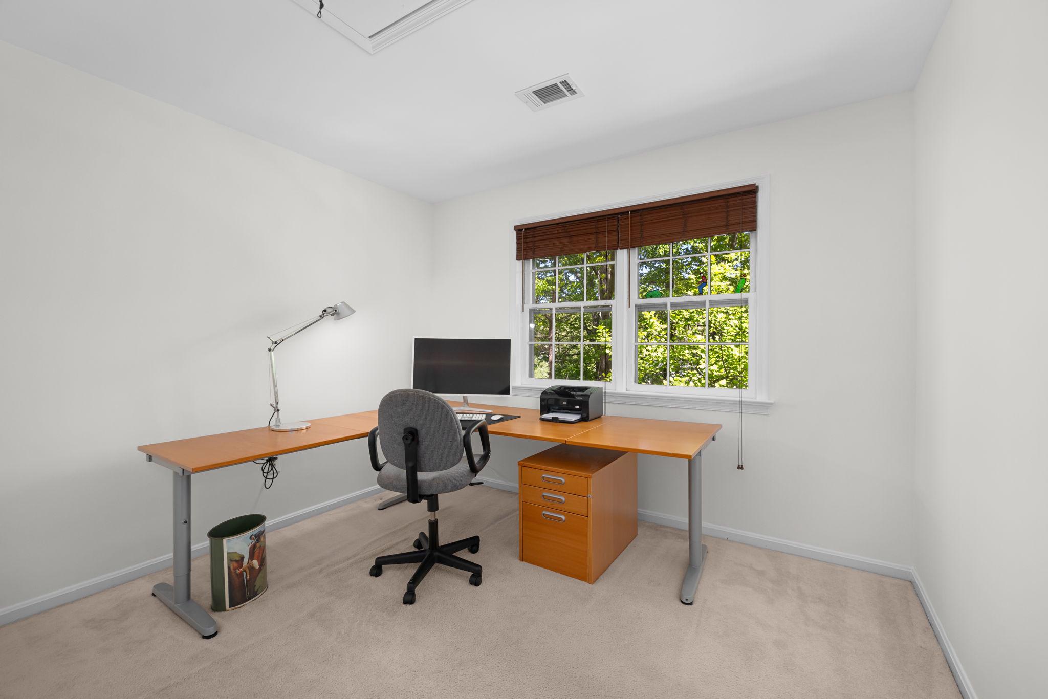  1501 Laurel Hill Road, Vienna, VA, 22182 - 物件實景