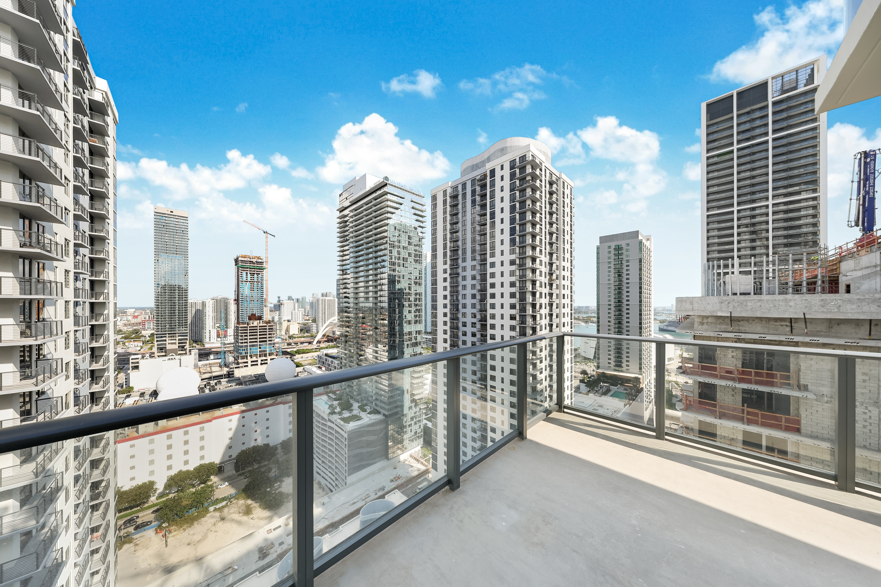  11 NE 6th St, Miami, FL, 33132 - 物件實景