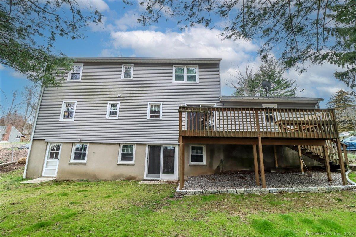 Trumbull, Connecticut, 06611, United States, 4 Bedrooms Bedrooms, ,3 BathroomsBathrooms,Residential,For Sale,1986058