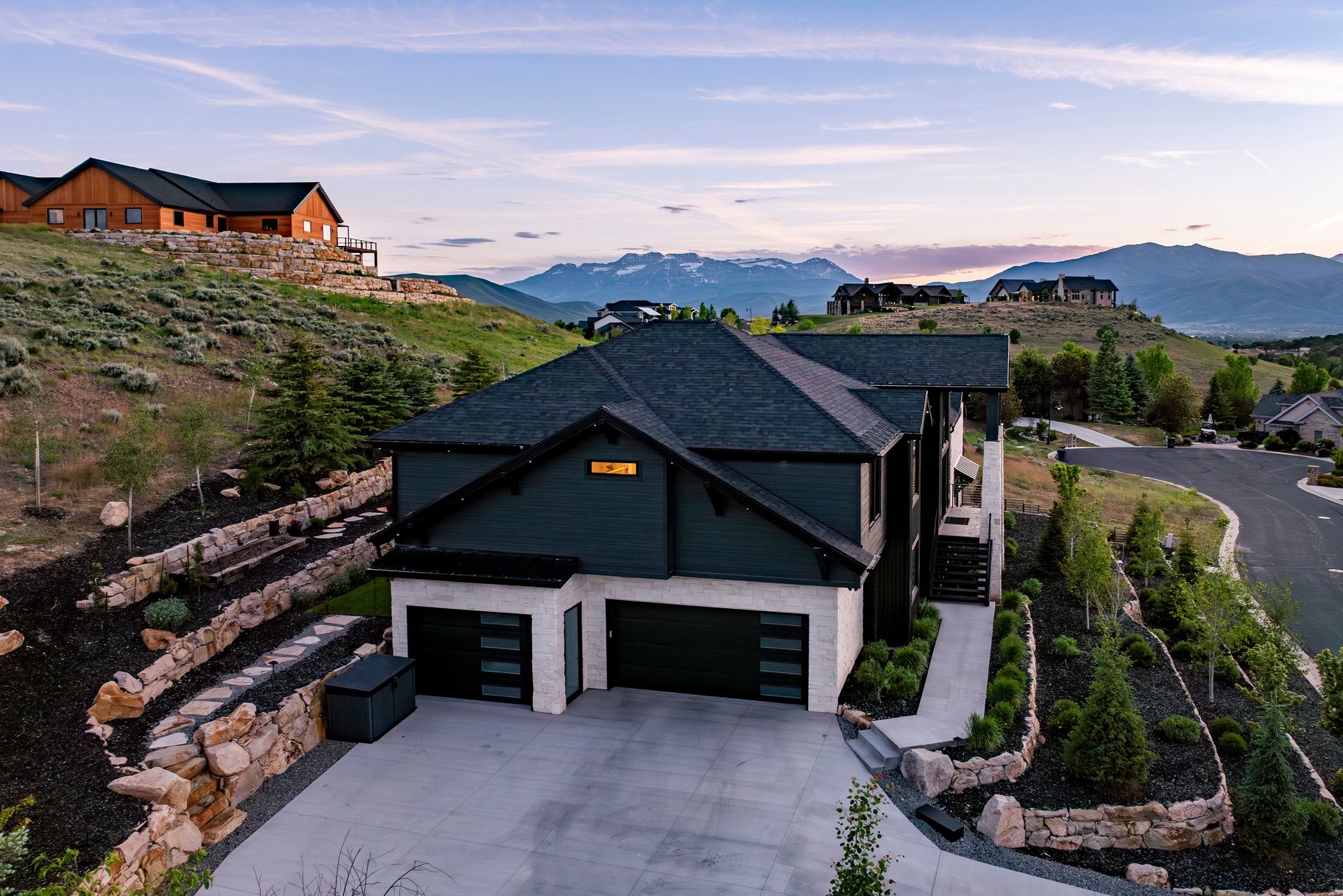  Nearly New Luxury Home with ADU, Views & Chef