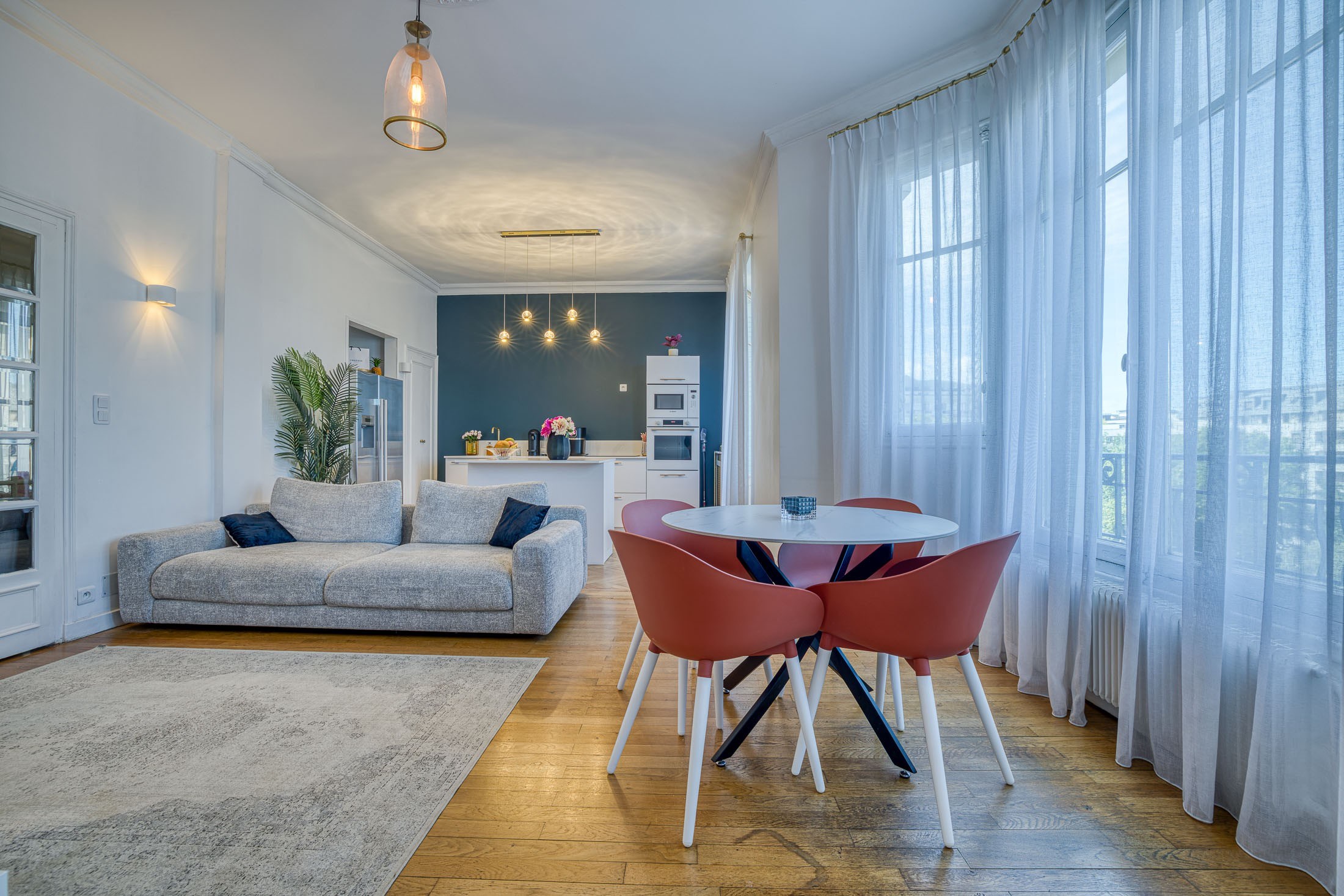  Beautifully appointed apartment in the center of town - 物件實景
