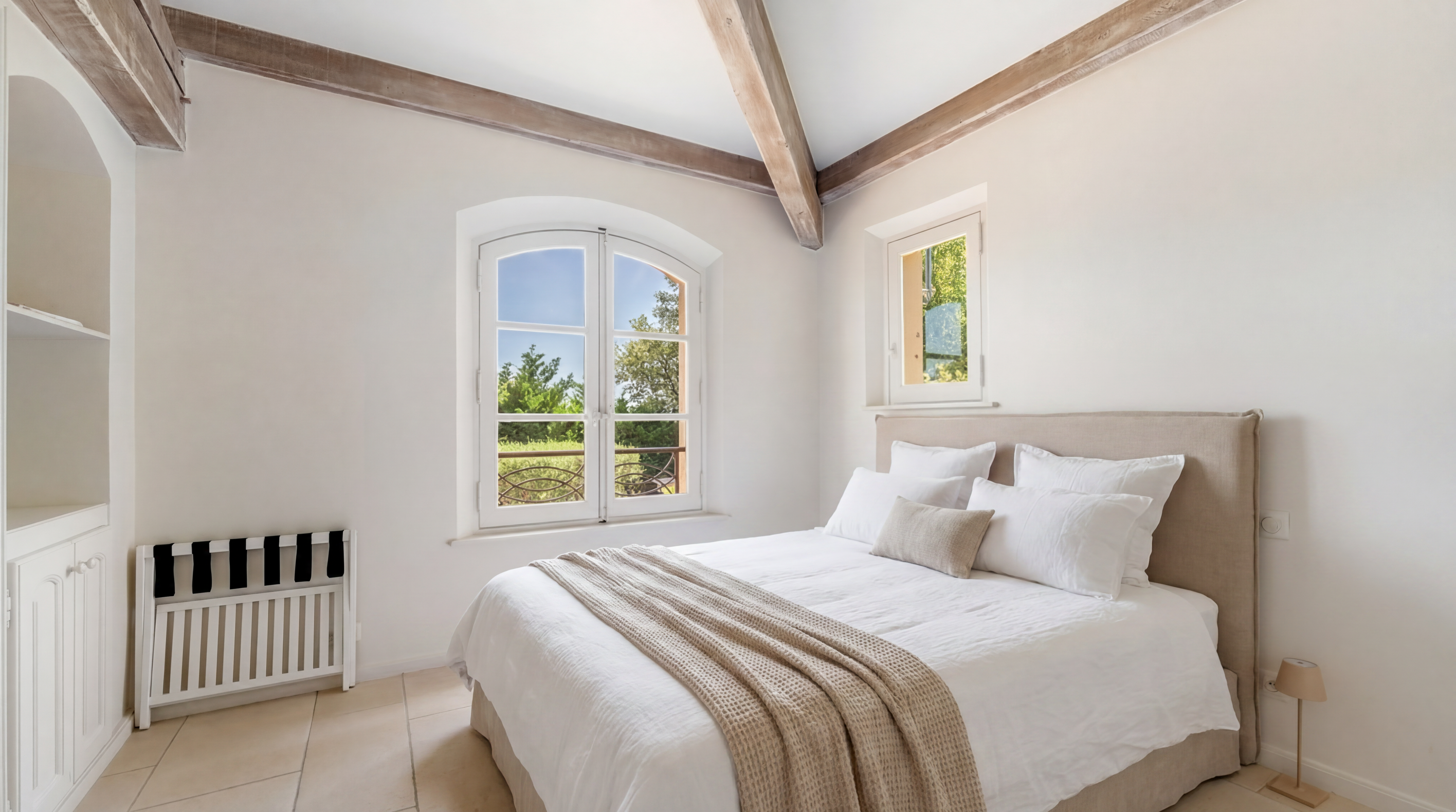  Grimaud villa de charme avec piscine, cinq chambres et grand jardin proche des … - 物件實景