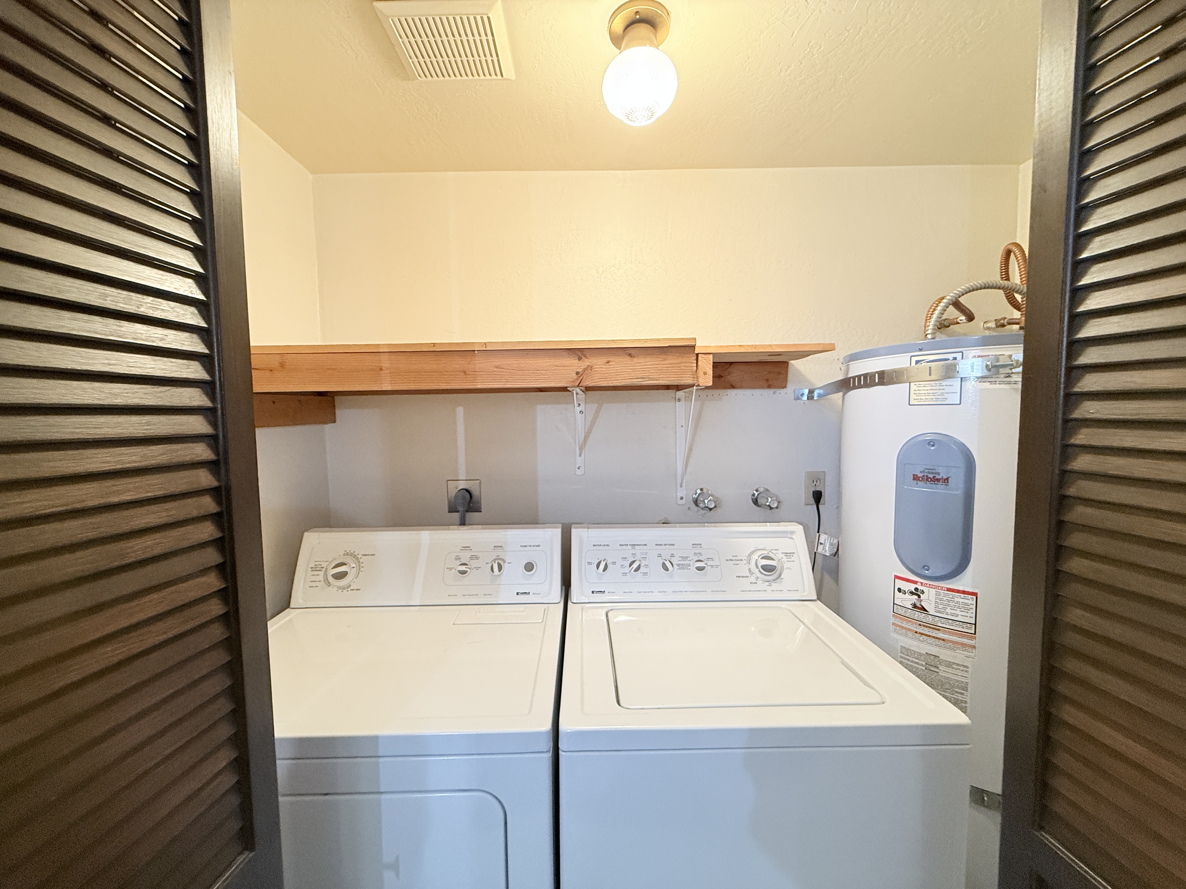 Mariposa, California, 95338, United States, 3 Bedrooms Bedrooms, ,3 BathroomsBathrooms,Residential,For Sale,1973787