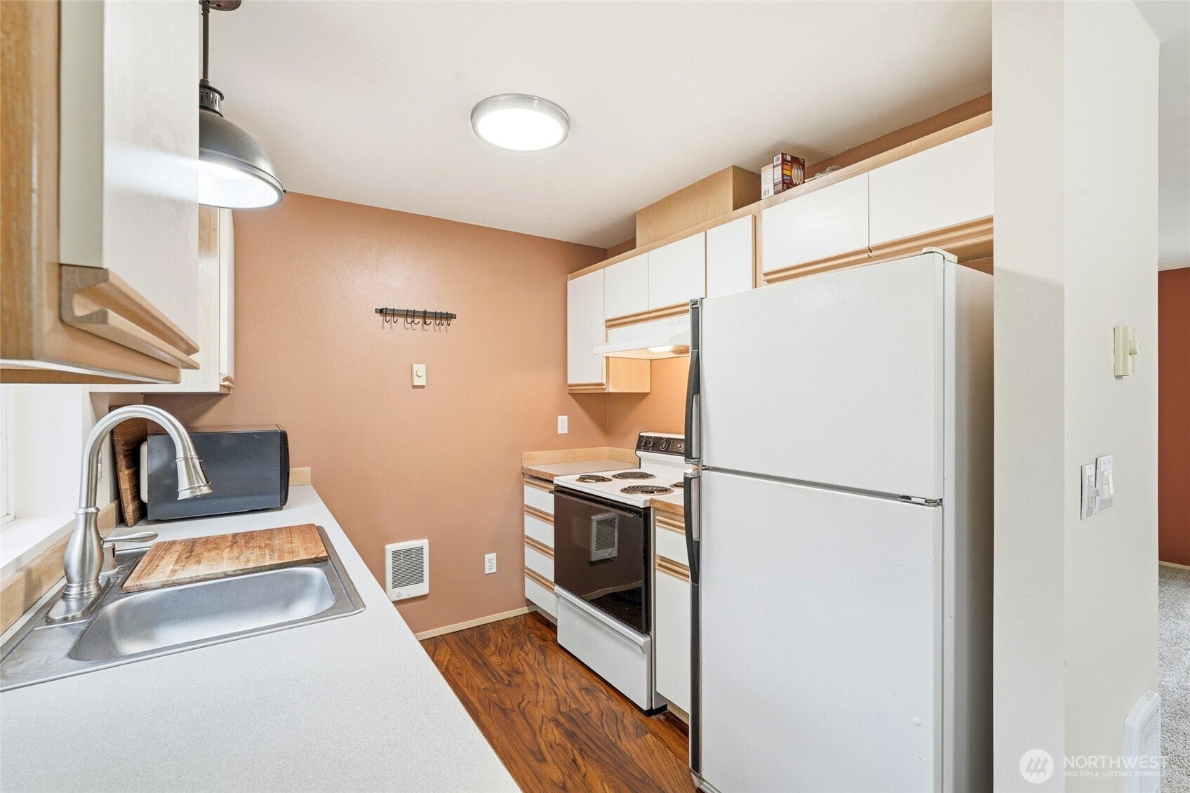 Gold Bar, Washington, 98251, United States, 2 Bedrooms Bedrooms, ,1 BathroomBathrooms,Residential,For Sale,2023659