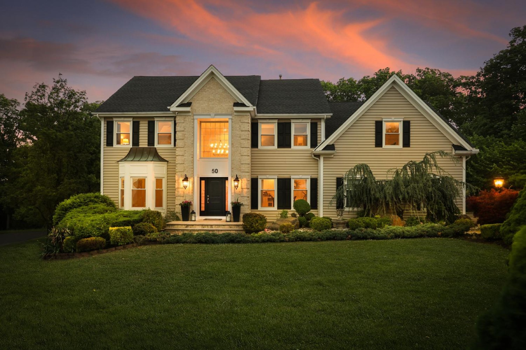  Suburban Tranquility and Upscale Living - 物件實景