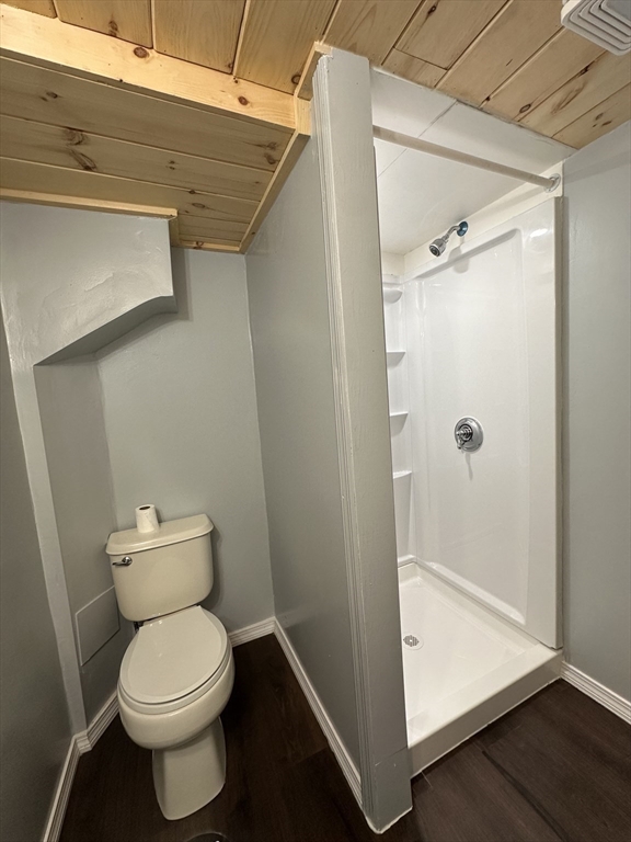 Methuen, Massachusetts, 01844, United States, 4 Bedrooms Bedrooms, ,2 BathroomsBathrooms,Residential,For Sale,1990759