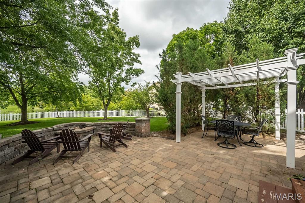 Wildwood, Missouri, 63005, United States, 4 Bedrooms Bedrooms, ,5 BathroomsBathrooms,Residential,For Sale,1866862