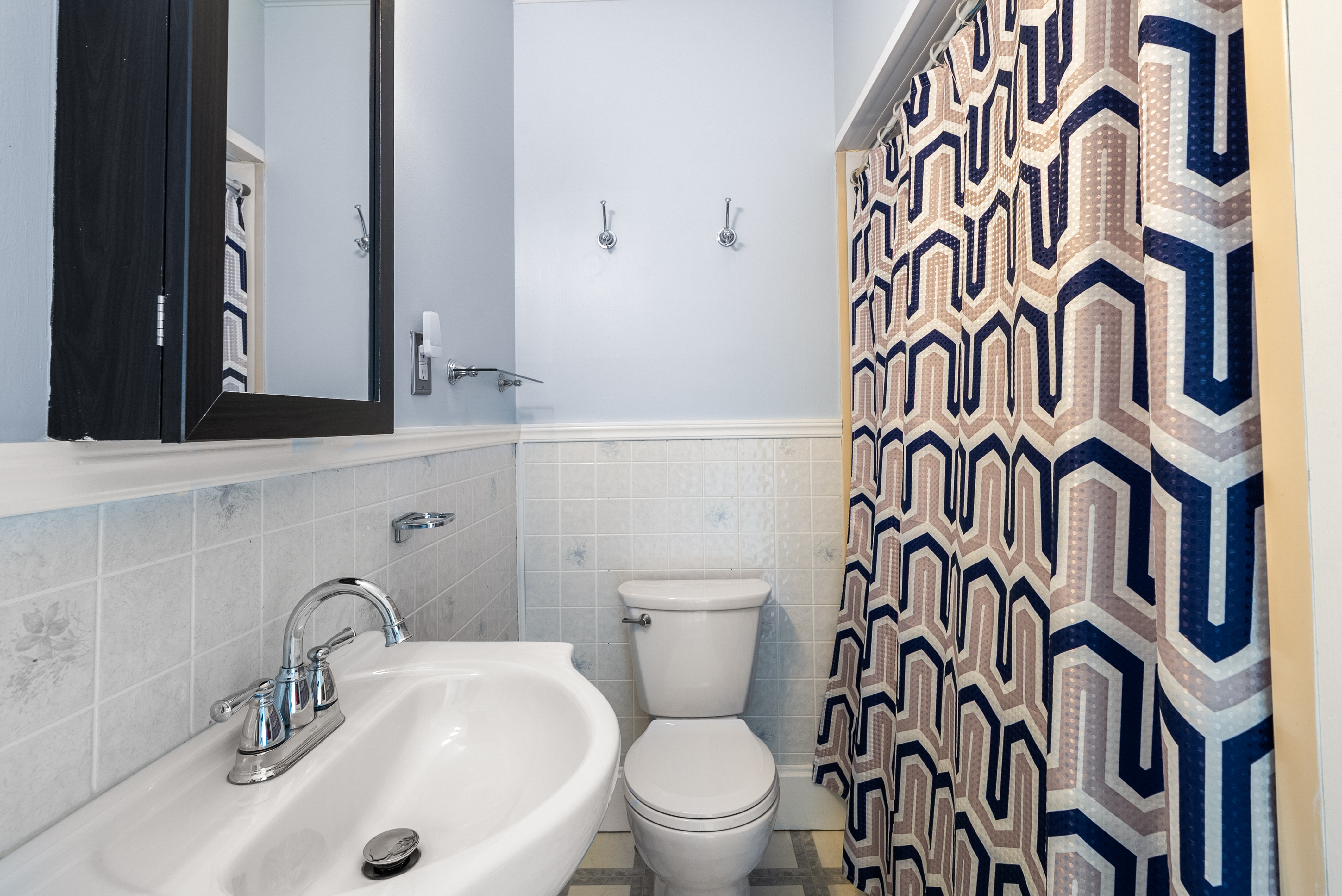  4 Alden Street, Unit 3, Danvers, MA, 01923 - 物件實景