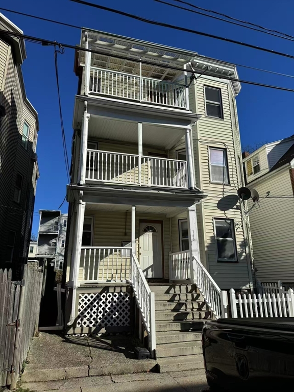 Boston, Massachusetts, 02124, United States, 9 Bedrooms Bedrooms, ,3 BathroomsBathrooms,Residential,For Sale,2027389