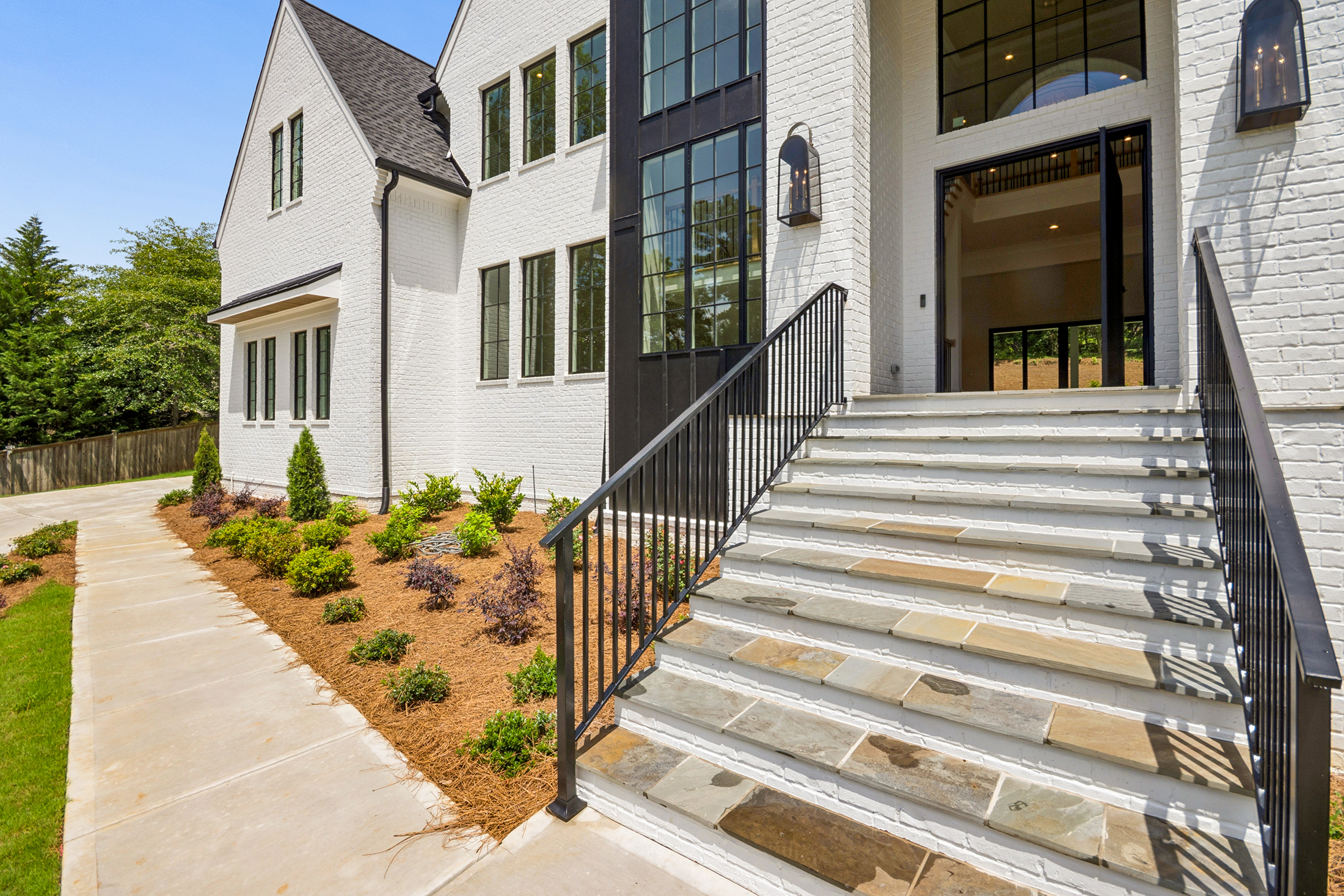  Stunning New Construction in Sought-After East Cobb Walton High School District - 物件實景
