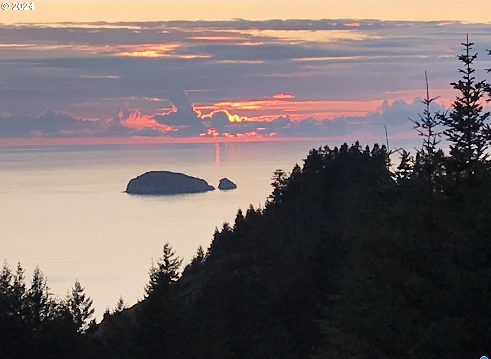 Port Orford, Oregon, 97465, United States, ,Land,For Sale,1977705