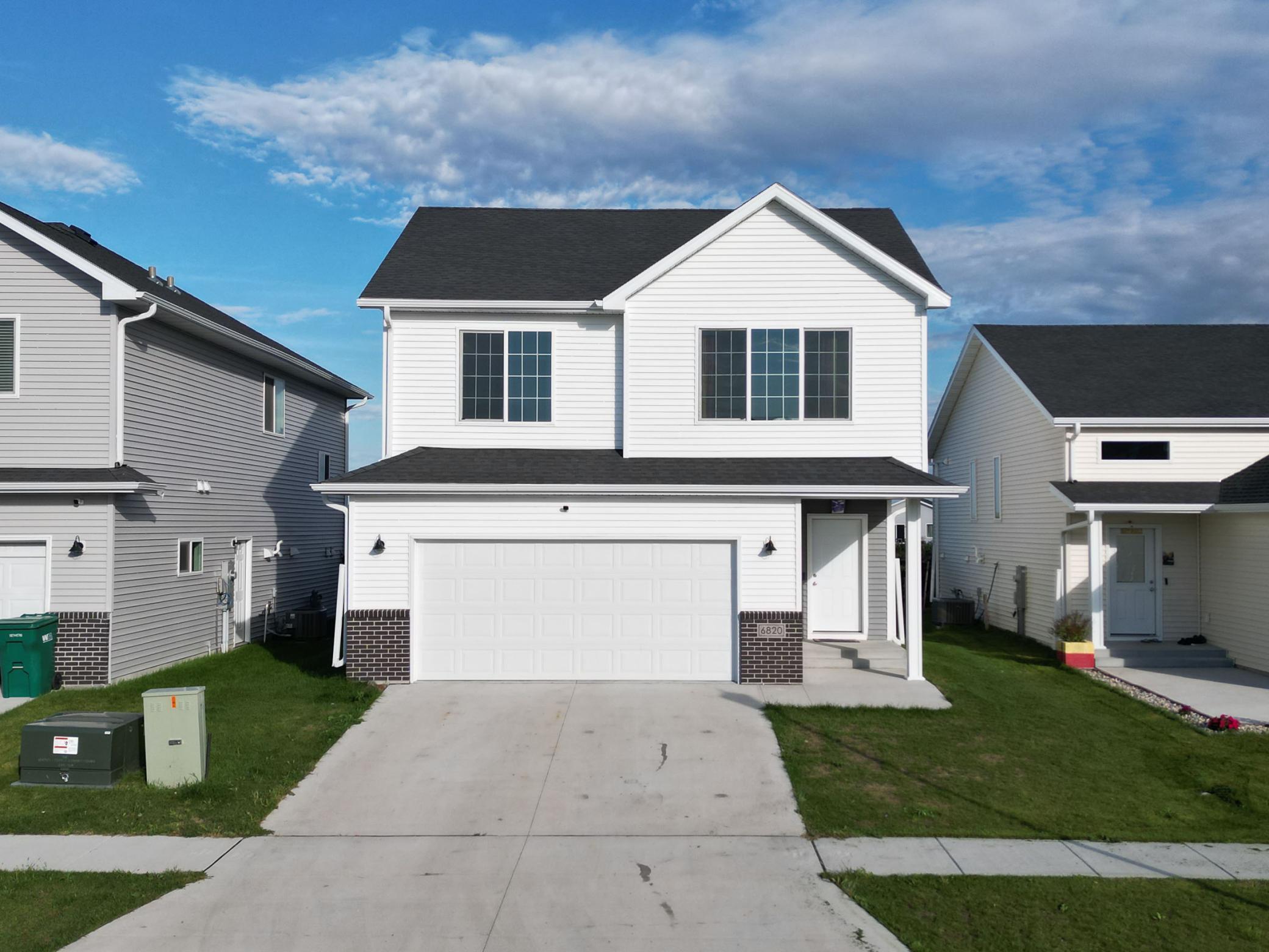 Joseph St, Horace, ND 58047