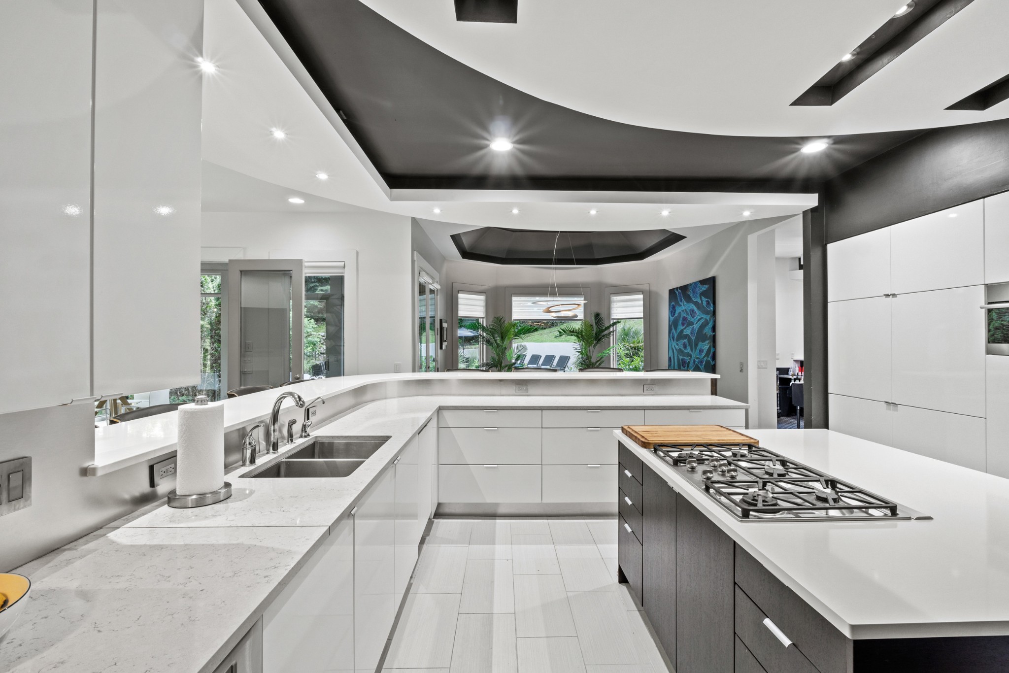 Nashville, Tennessee, 37215, United States, 5 Bedrooms Bedrooms, ,11 BathroomsBathrooms,Residential,For Sale,1997192