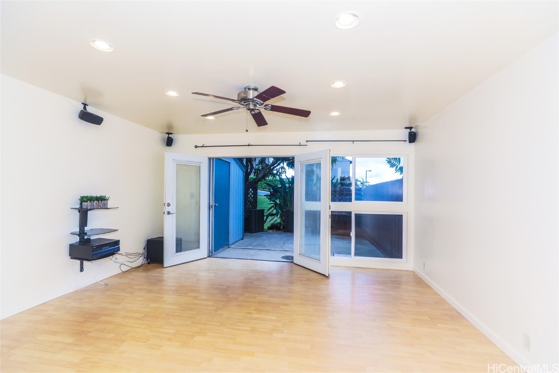 Kapolei, Hawaii, 96707, United States, 2 Bedrooms Bedrooms, ,2 BathroomsBathrooms,Residential,For Sale,1694503