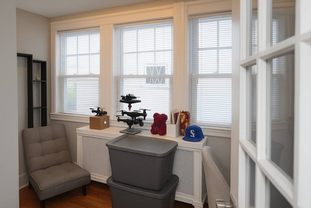 Revere, Massachusetts, 02151, United States, 5 Bedrooms Bedrooms, ,3 BathroomsBathrooms,Residential,For Sale,1931242