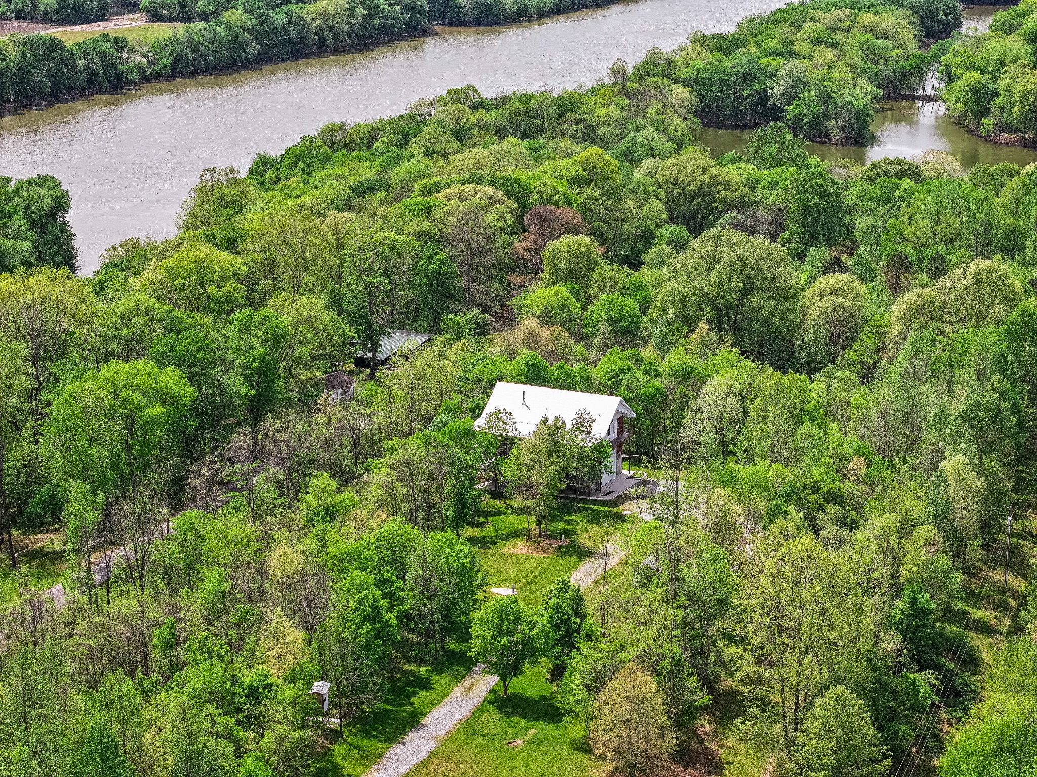 Indian Mound, Tennessee, 37079, United States, 6 Bedrooms Bedrooms, ,6 BathroomsBathrooms,Residential,For Sale,1842968
