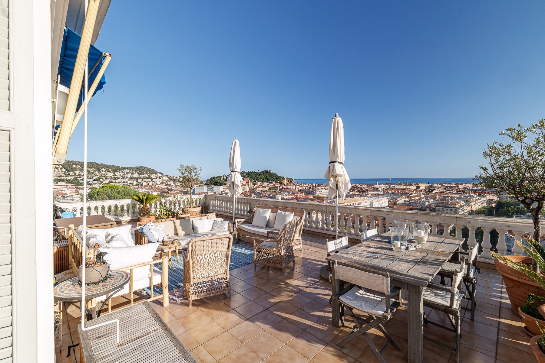  Exclusive Prestige apartment with panoramic terrace and sea view in Cimiez, Nice - 物件實景
